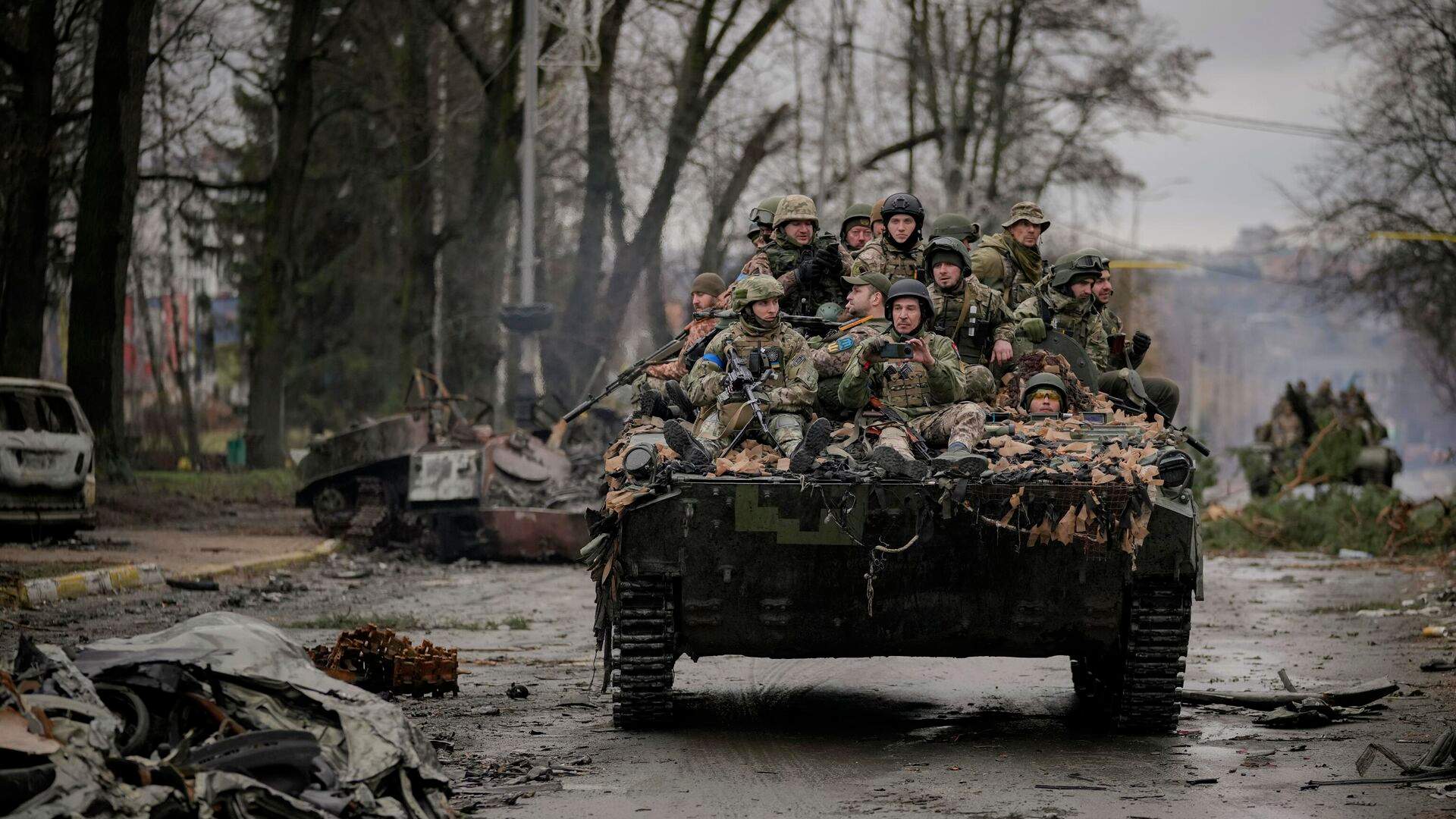 NZZ: Украине придется перейти в оборону в 2024 году