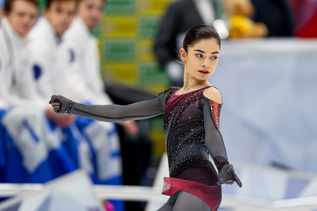 Золото чемпионата России по фигурному катанию выиграла Аделия Петросян