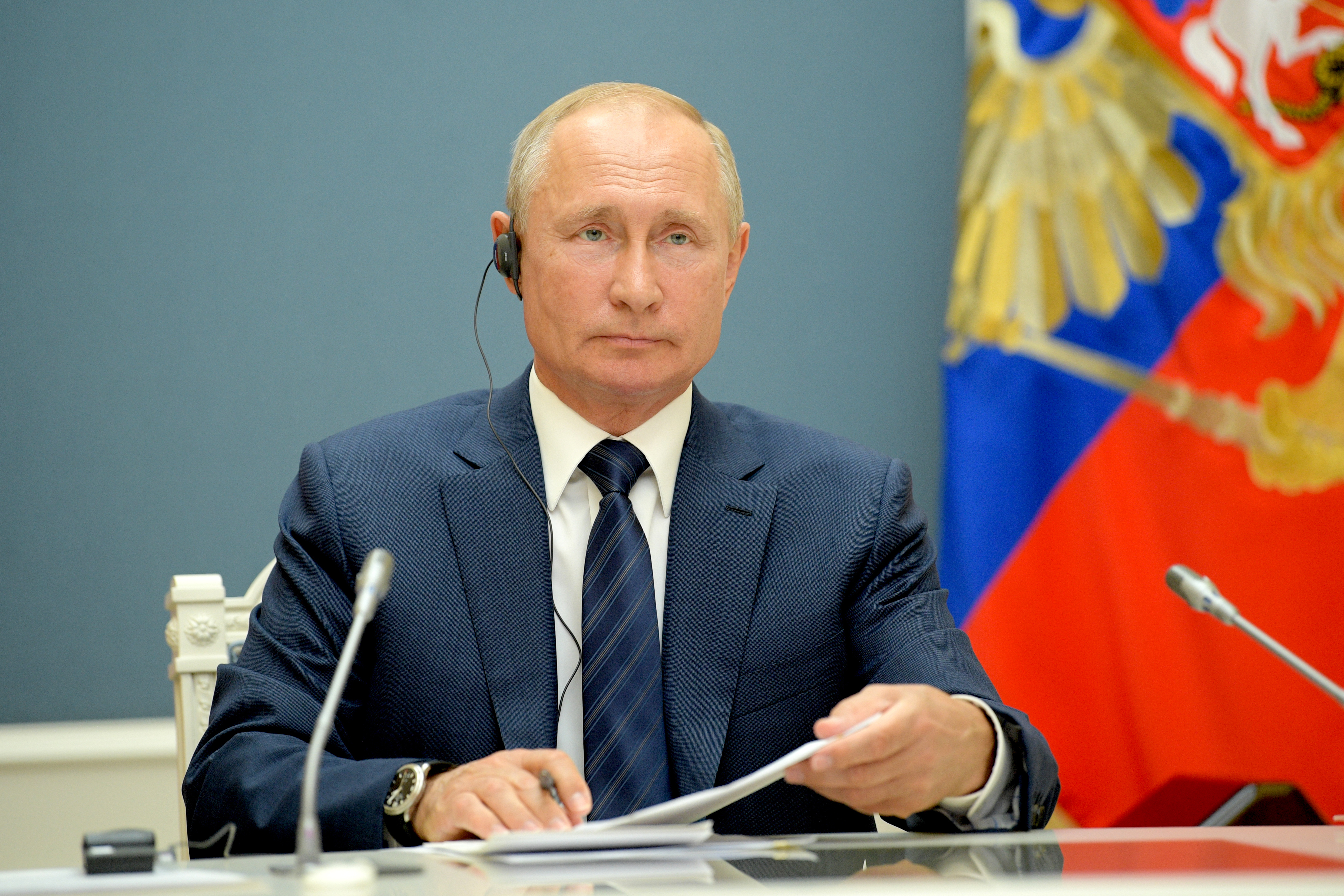 Путин: противник в зоне СВО «сдувается»