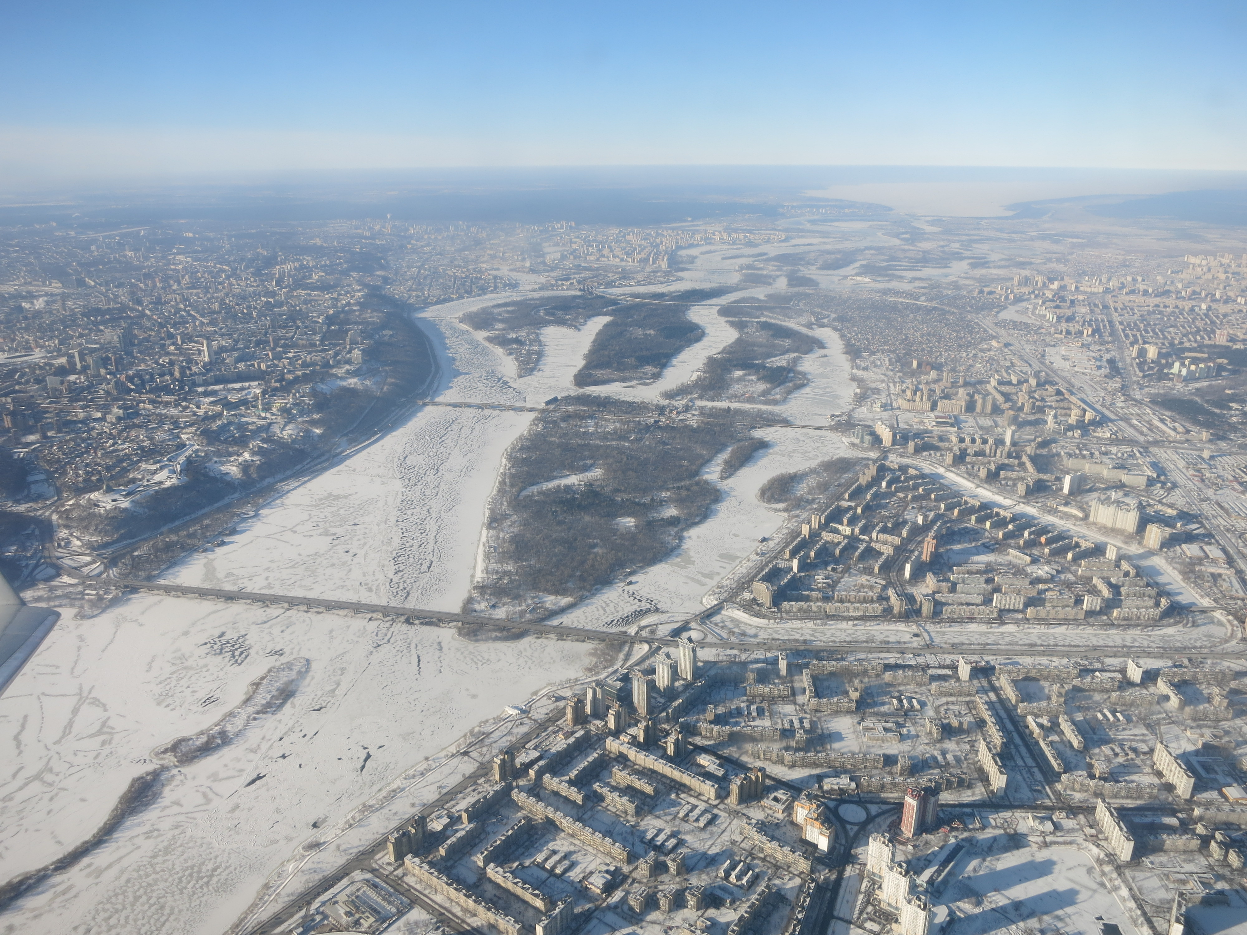 В Киеве без энергоснабжения остались 260 тысяч человек