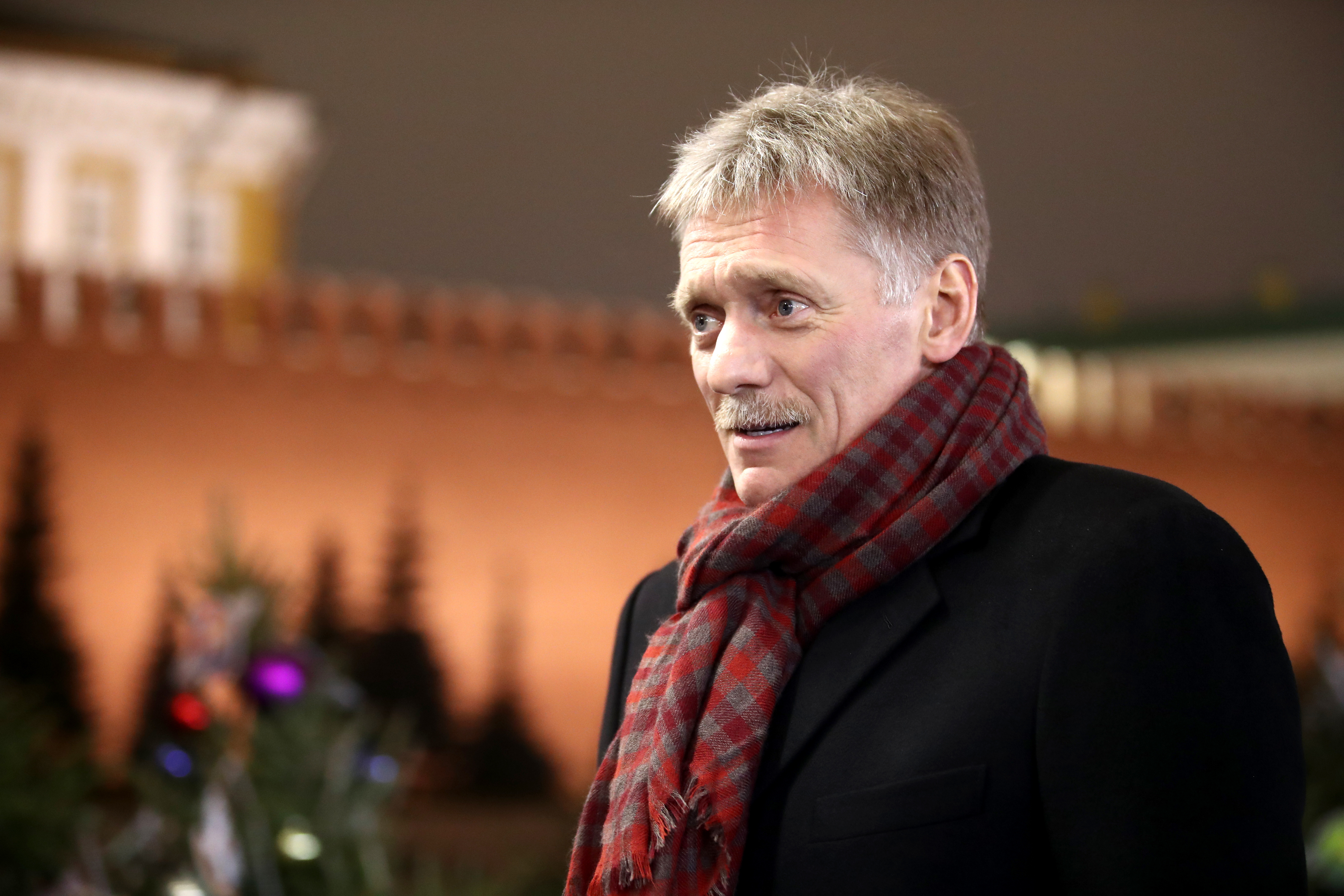 Песков пожаловался на снегоболотоход, на котором по Чукотке возили Путина