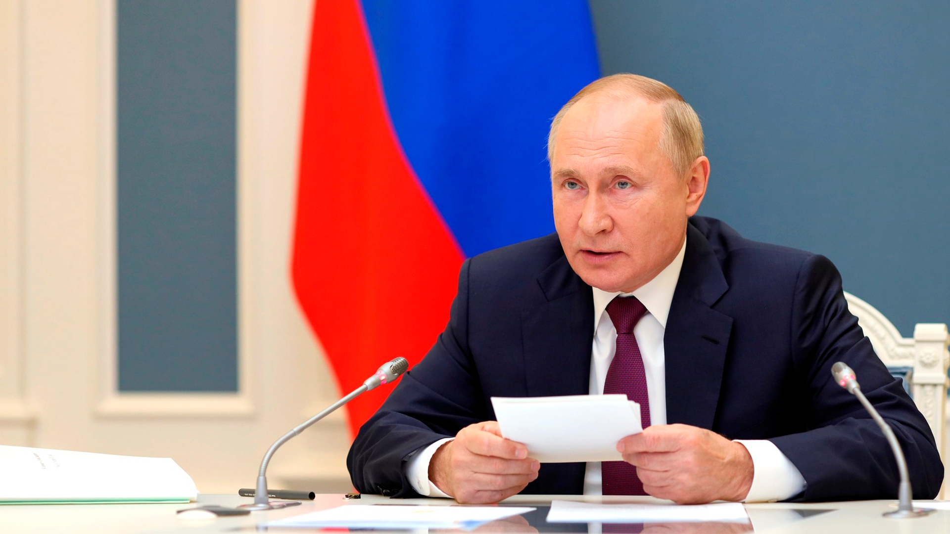 Путин заявил о временном характере высокой ключевой ставки
