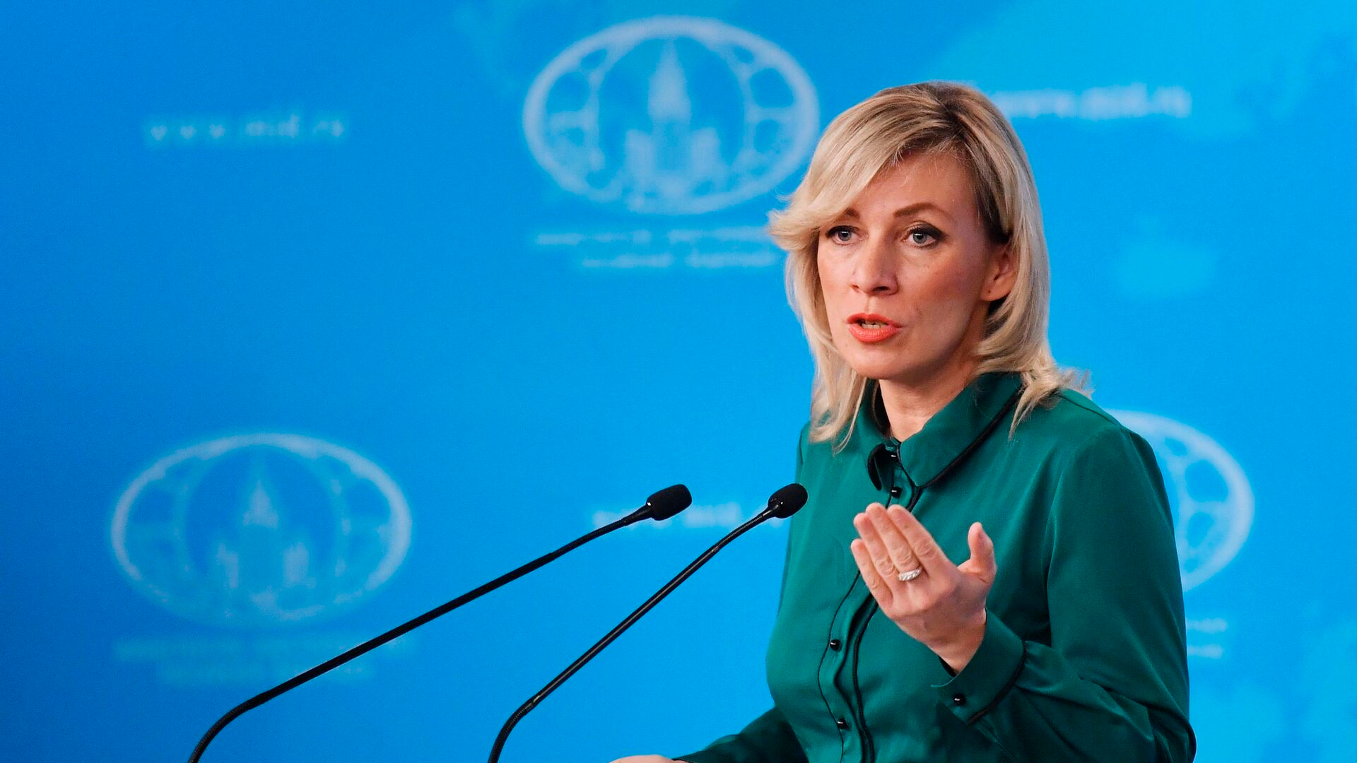 Захарова: Россия осуждает атаки США и Великобритании по объектам в Йемене