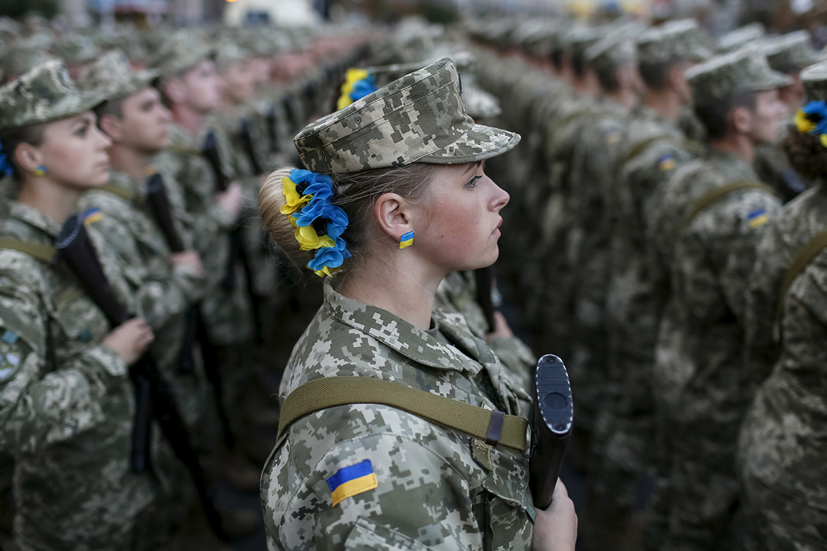 Под Кременной появилась первая женская рота ВСУ