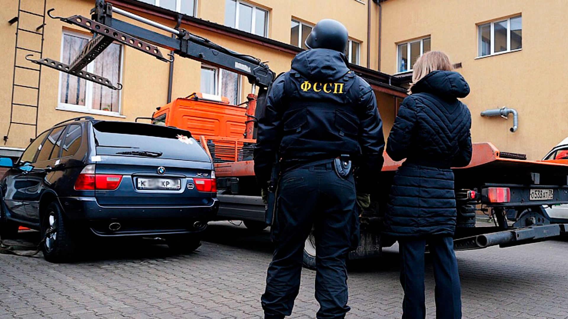 Юрист Карабанов поддержал инициативу Госдумы о конфискации имущества за фейки о российской армии