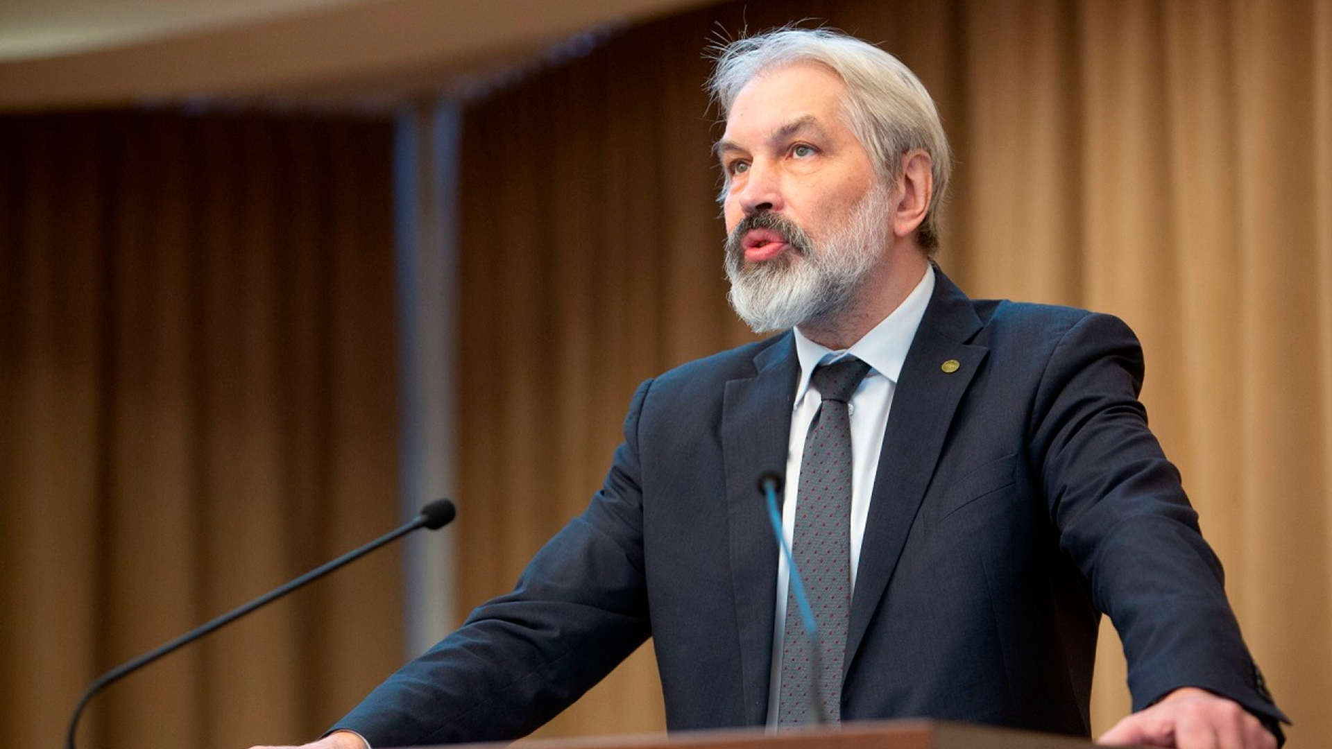 Минобрнауки уволило директора института РАН, назвавшего грехи причиной мутаций