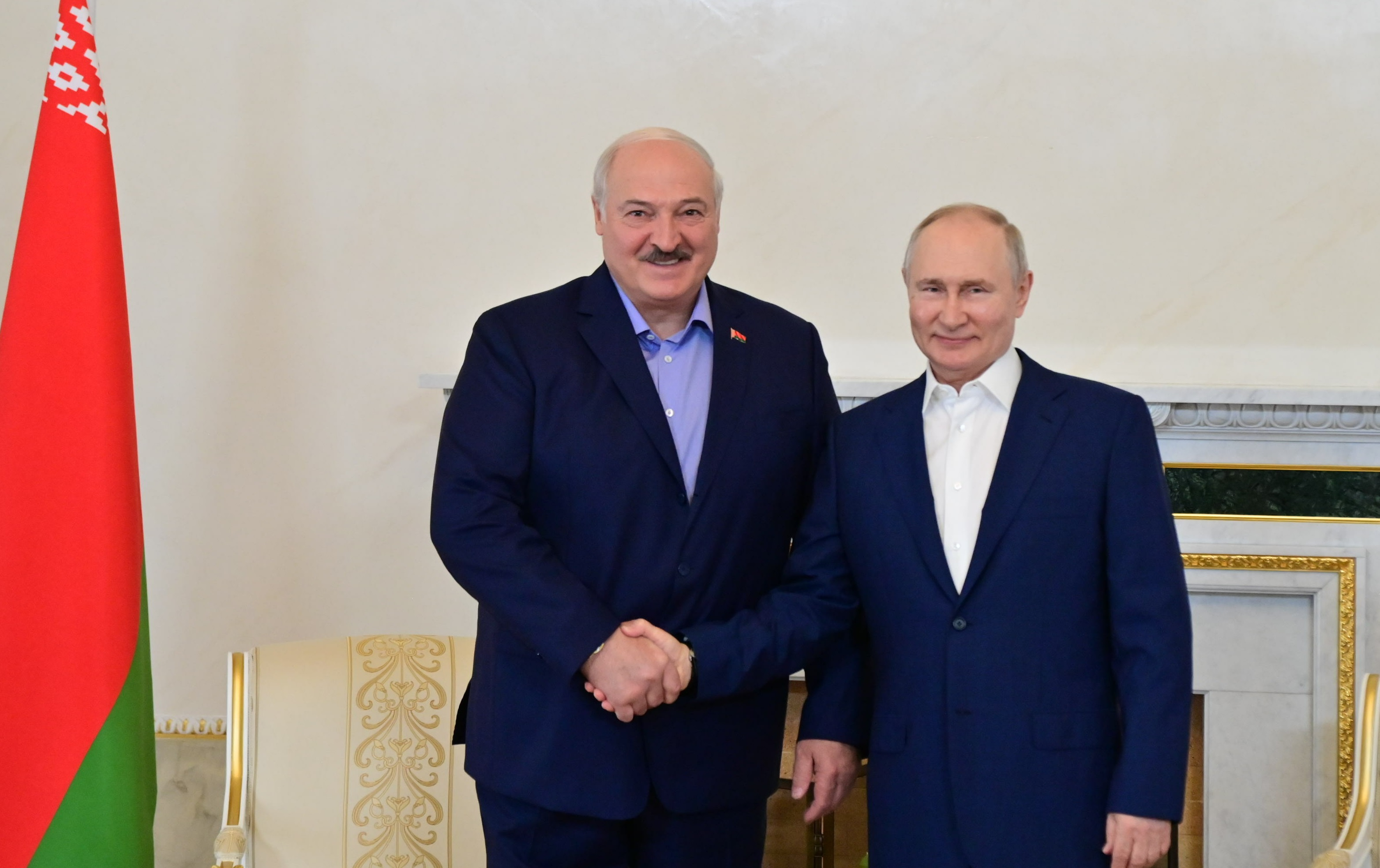 Путин и Лукашенко запустили новый зимовочный комплекс в Антарктиде
