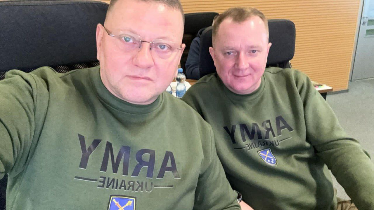 Залужный опубликовал фото на фоне слухов о своей отставке