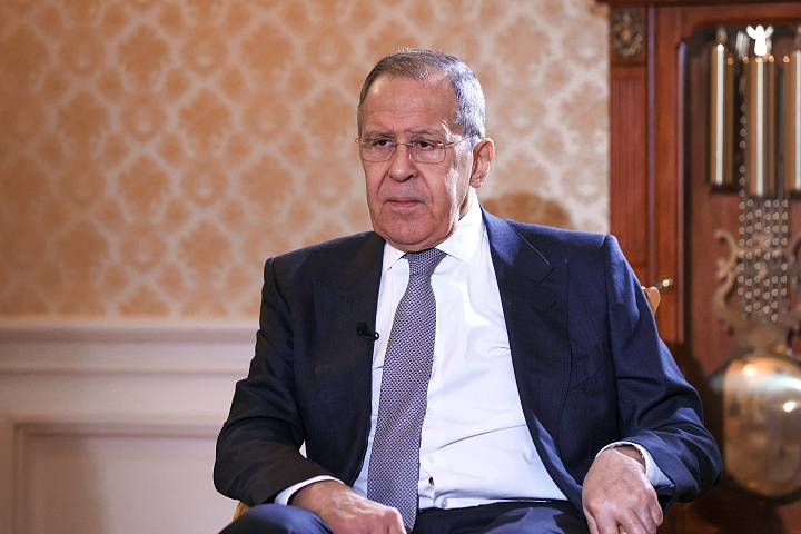 Лавров назвал бесперспективными ультиматумы Запада по Украине