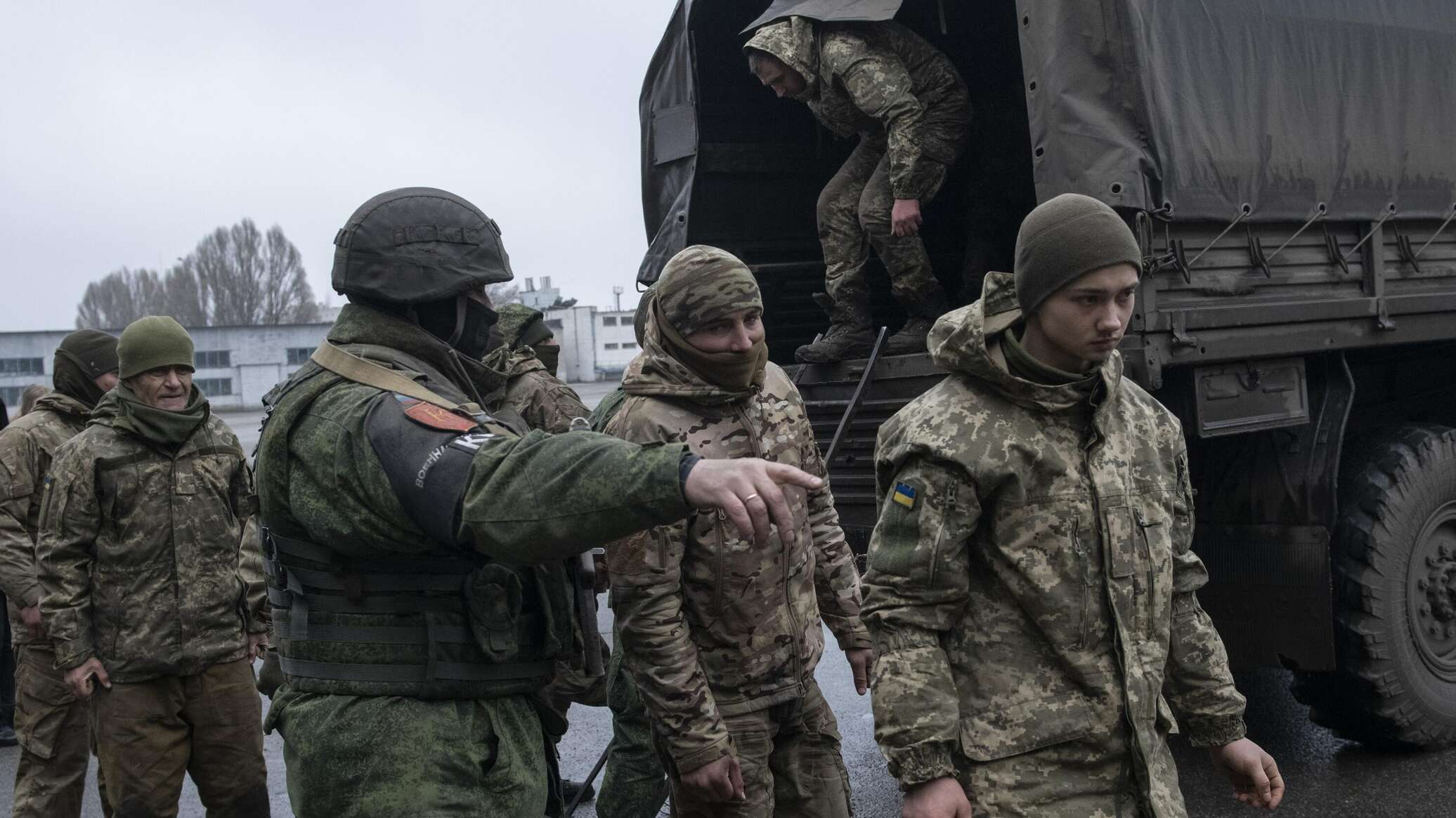 Россия и Украина совершили обмен пленными 195 на 195