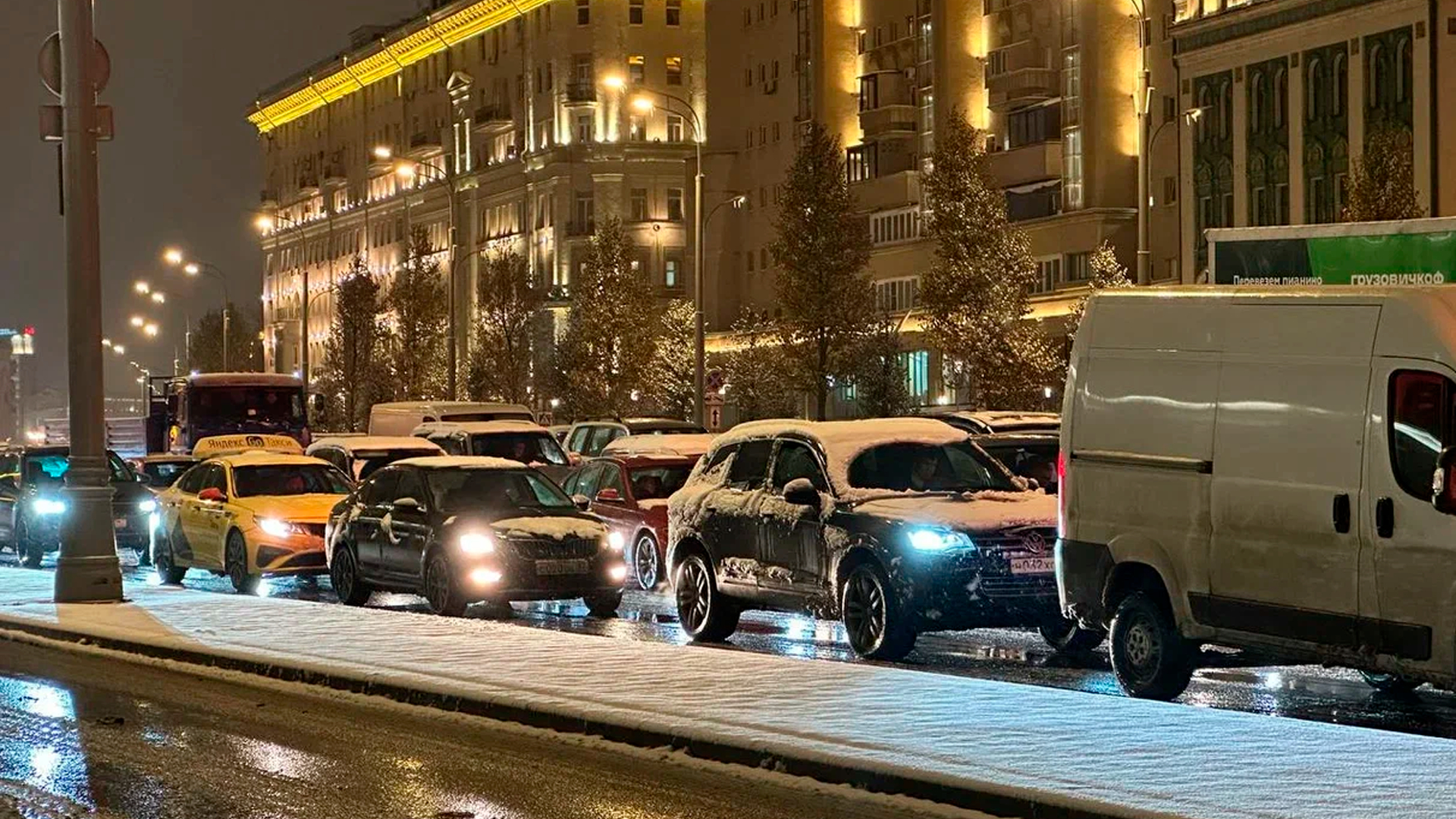 От Сибири до Калининграда: в «Авито» оценили спрос на автомобили в нескольких точках России