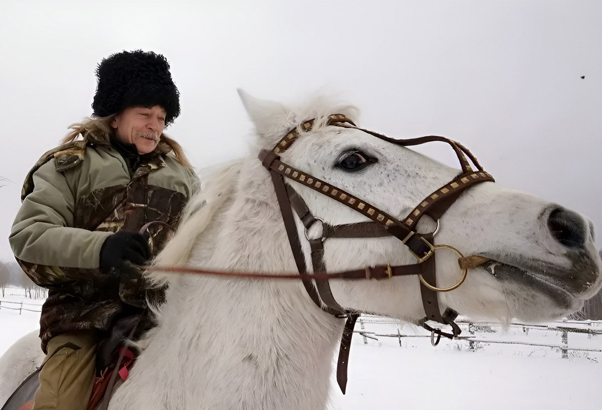 Умер основатель группы «Машина времени» Юрий Борзов