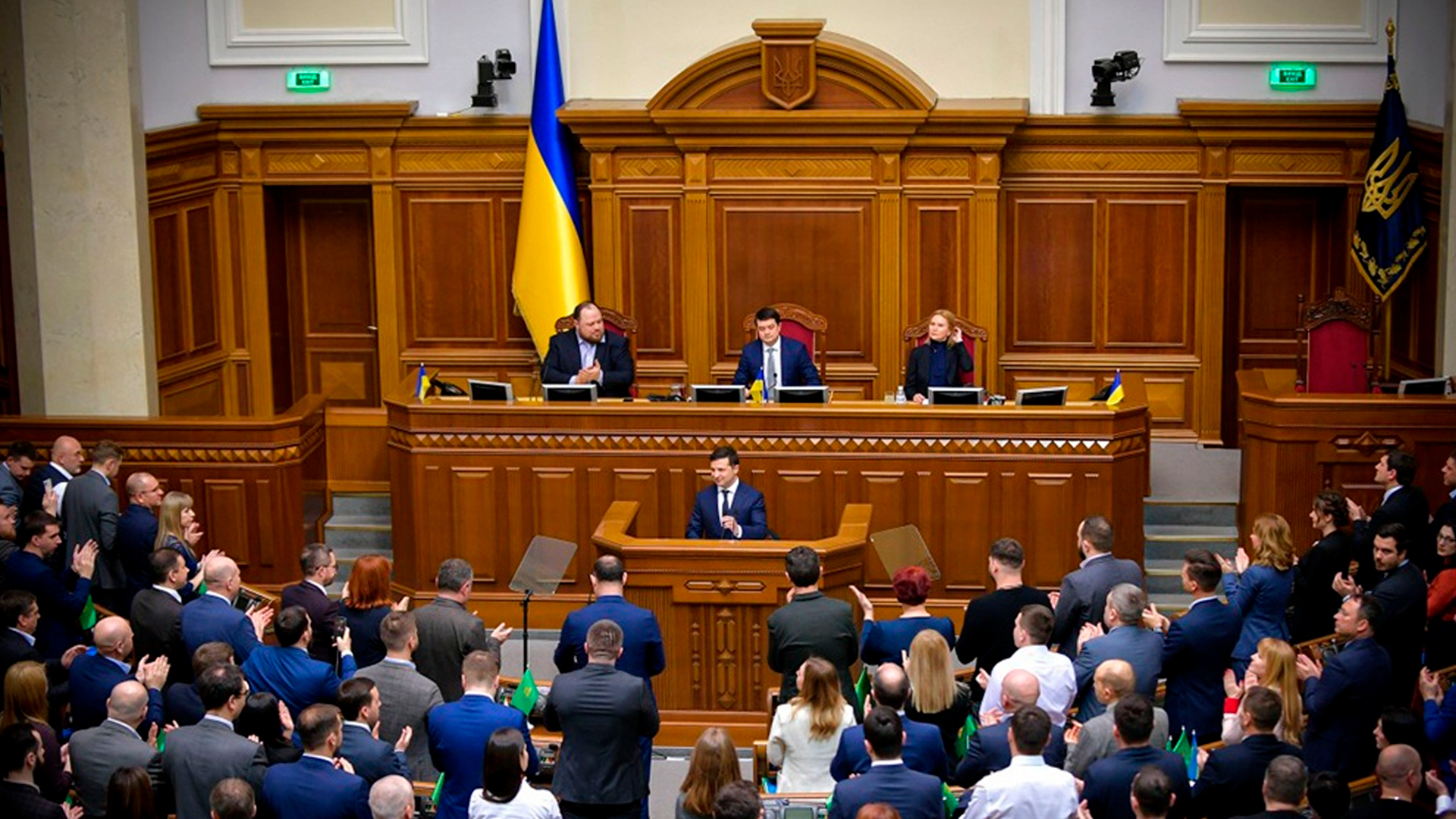 Bloomberg: Украина готовит план на случай прекращения помощи США