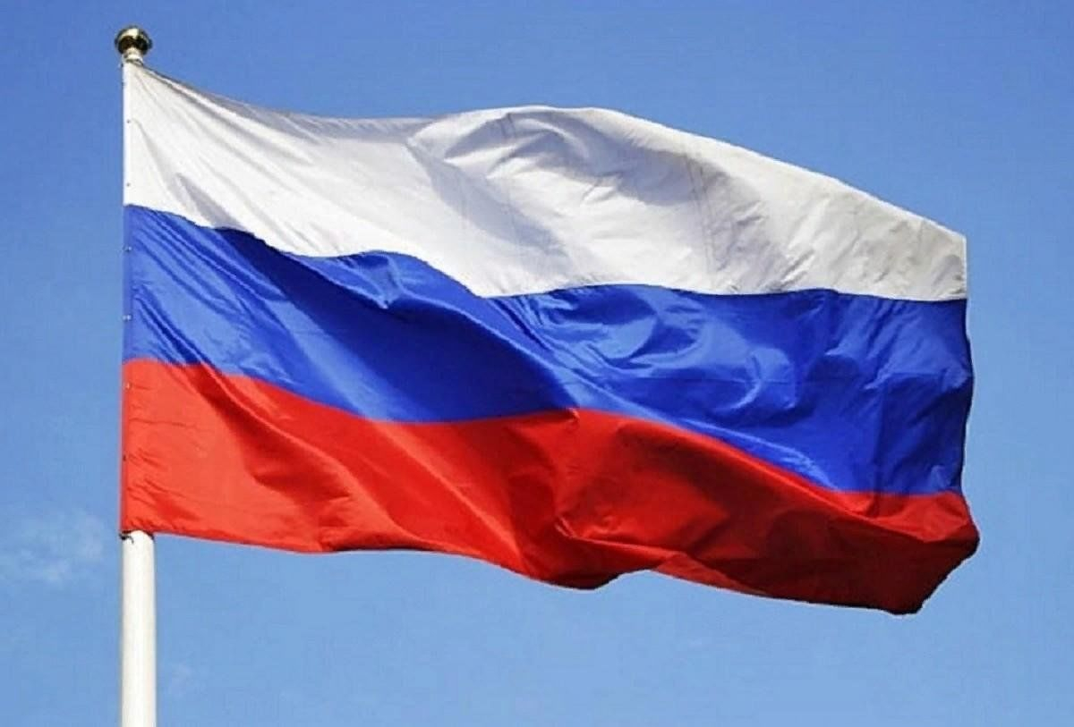 Тульские десантники установили флаг России в освобожденном Веселом