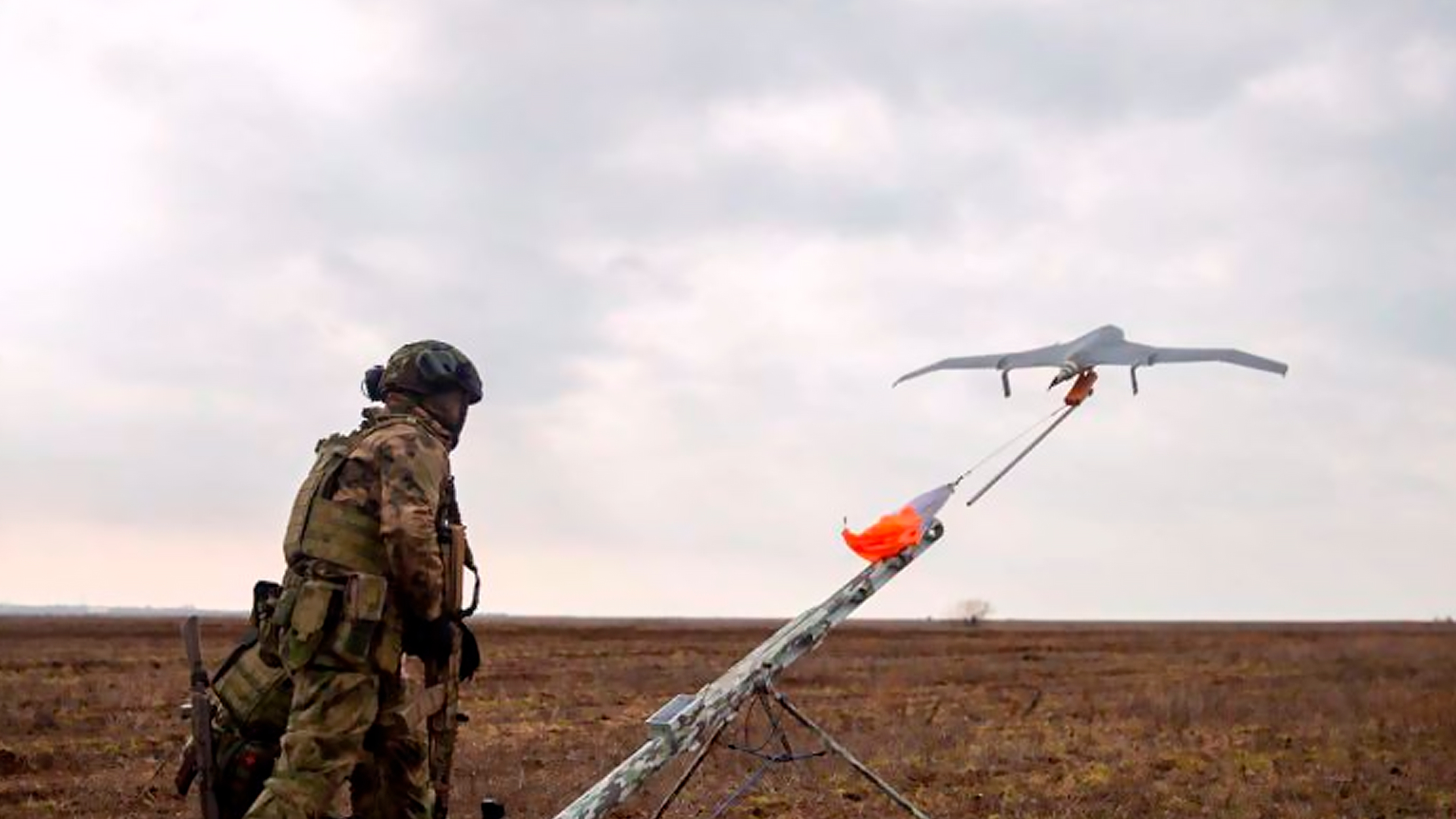 Украинский военный заявил, что российские дроны научились обманывать РЭБ