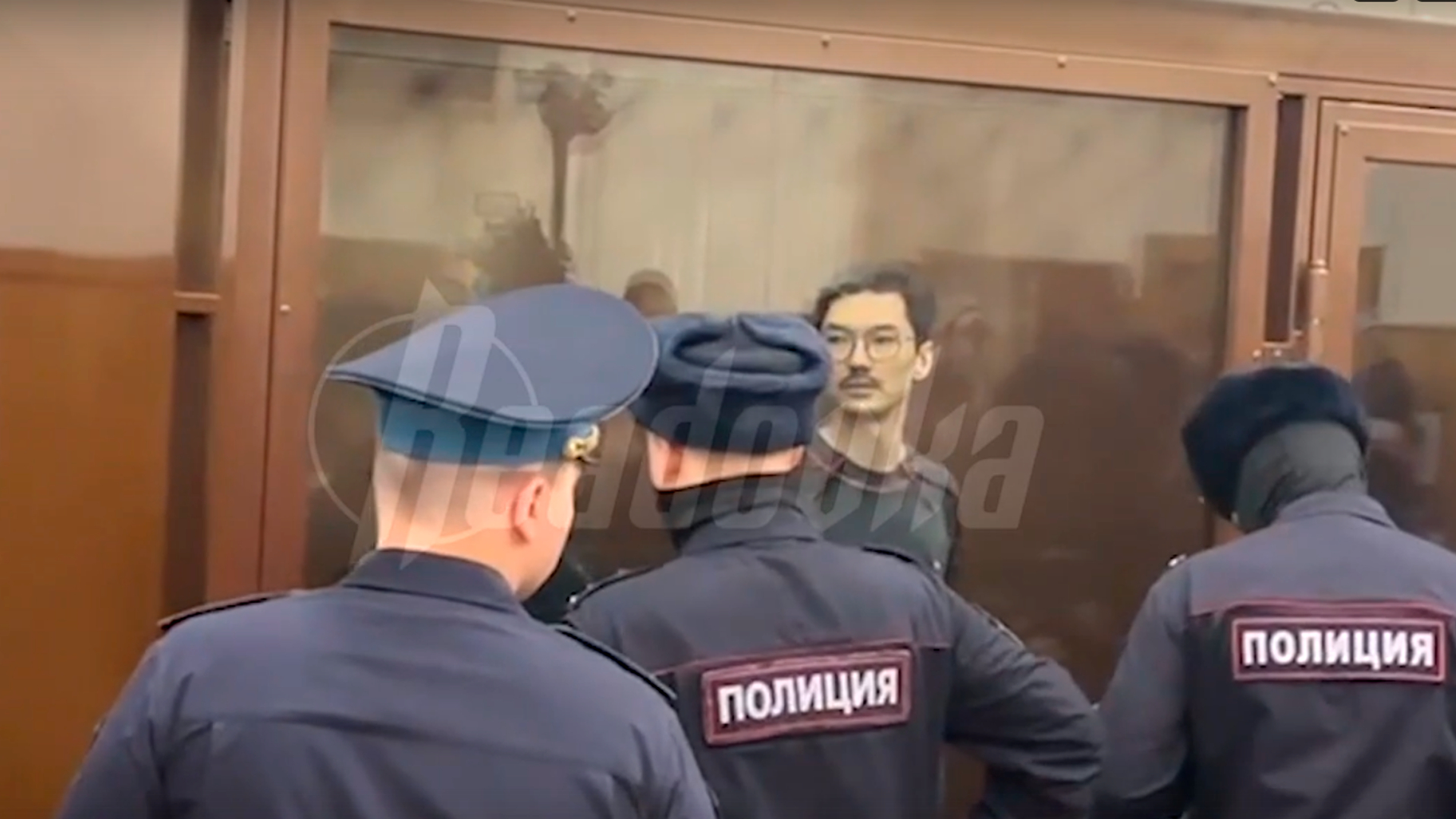 Коммерческому директору Собчак дали 7,5 лет колонии за вымогательство у Чемезова