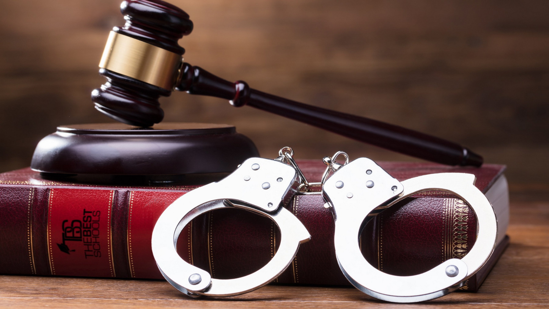 Суд вынес приговор мужчинам, снявшим скальп с жителя Электростали