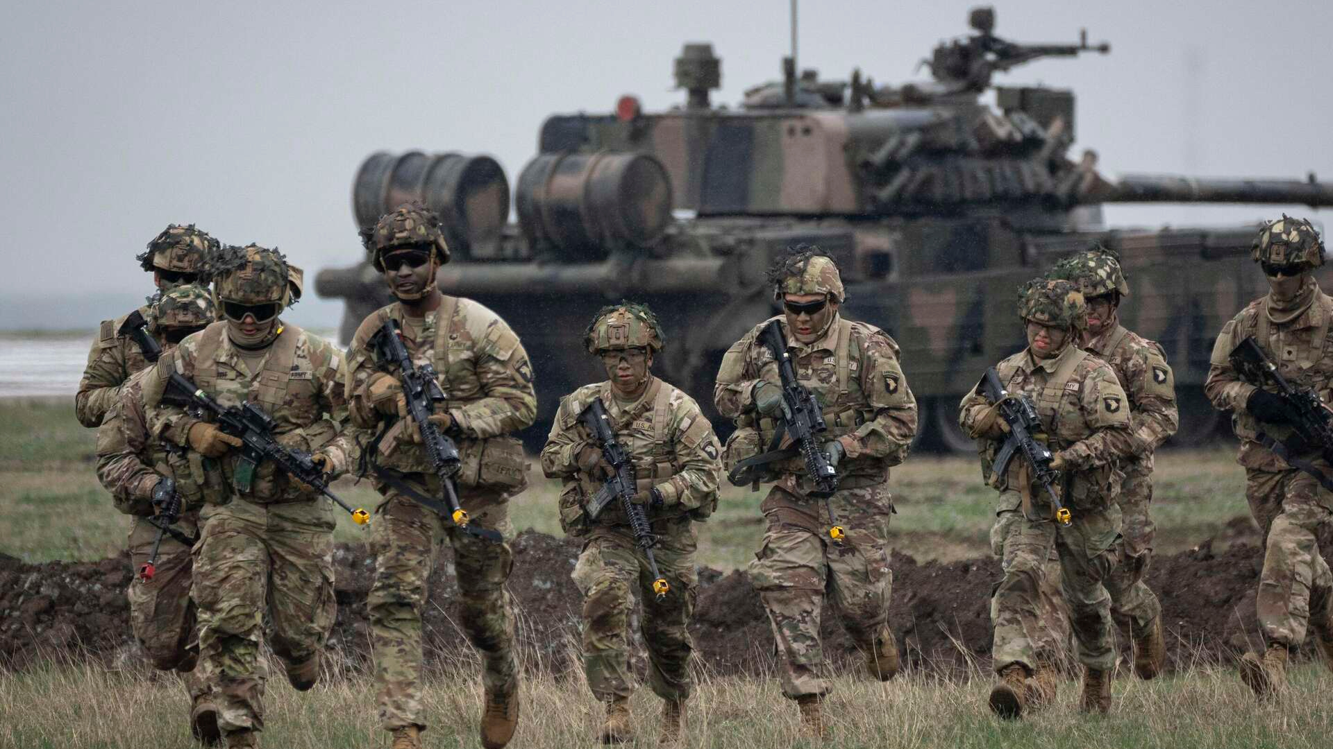 Минобороны: Украина сосредоточила на границе с Белоруссией до 114 тысяч военных