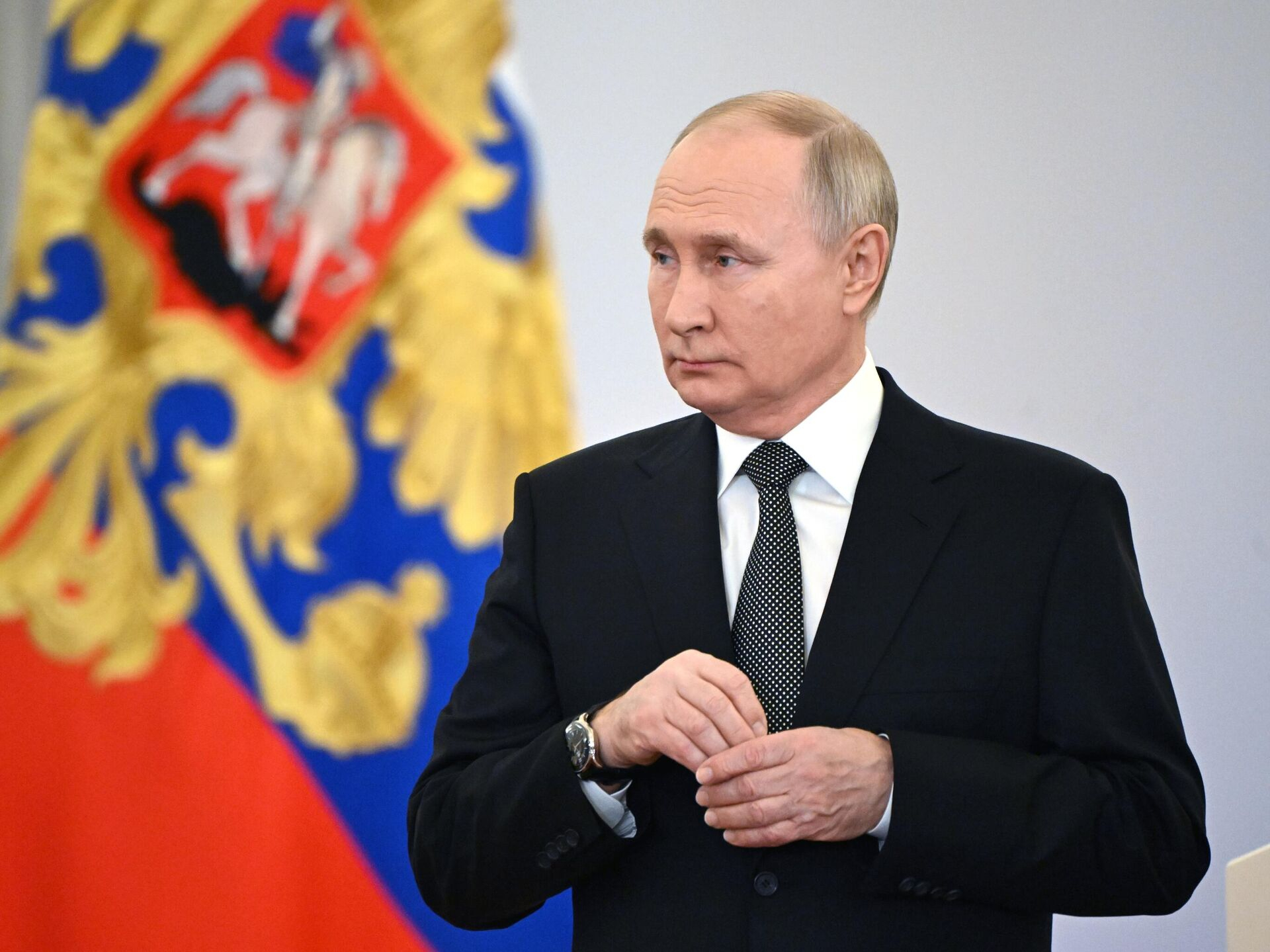 Путин назвал причины снижения рождаемости в России