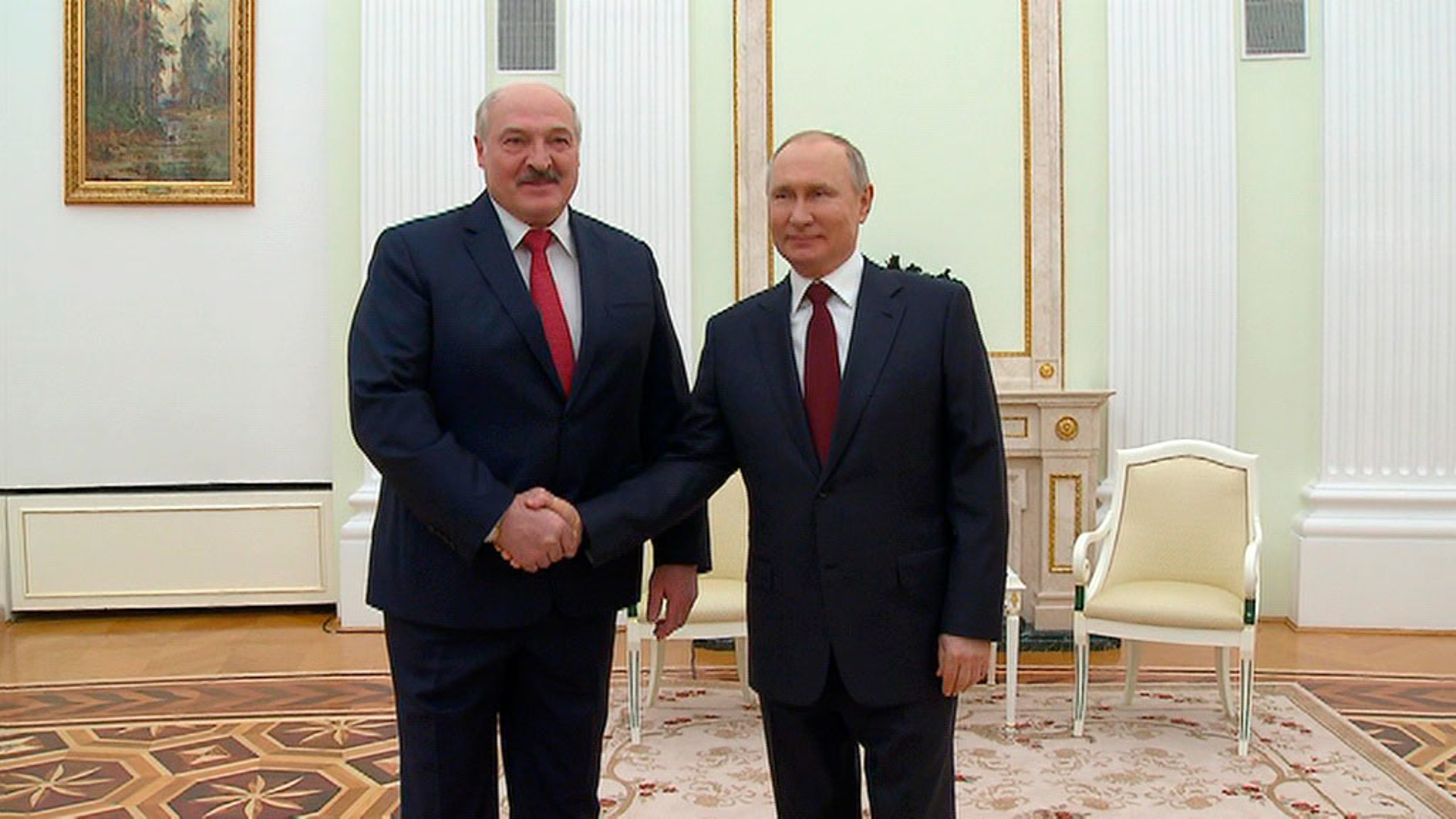 Путин поздравил Лукашенко с успешными выборами в Белоруссии