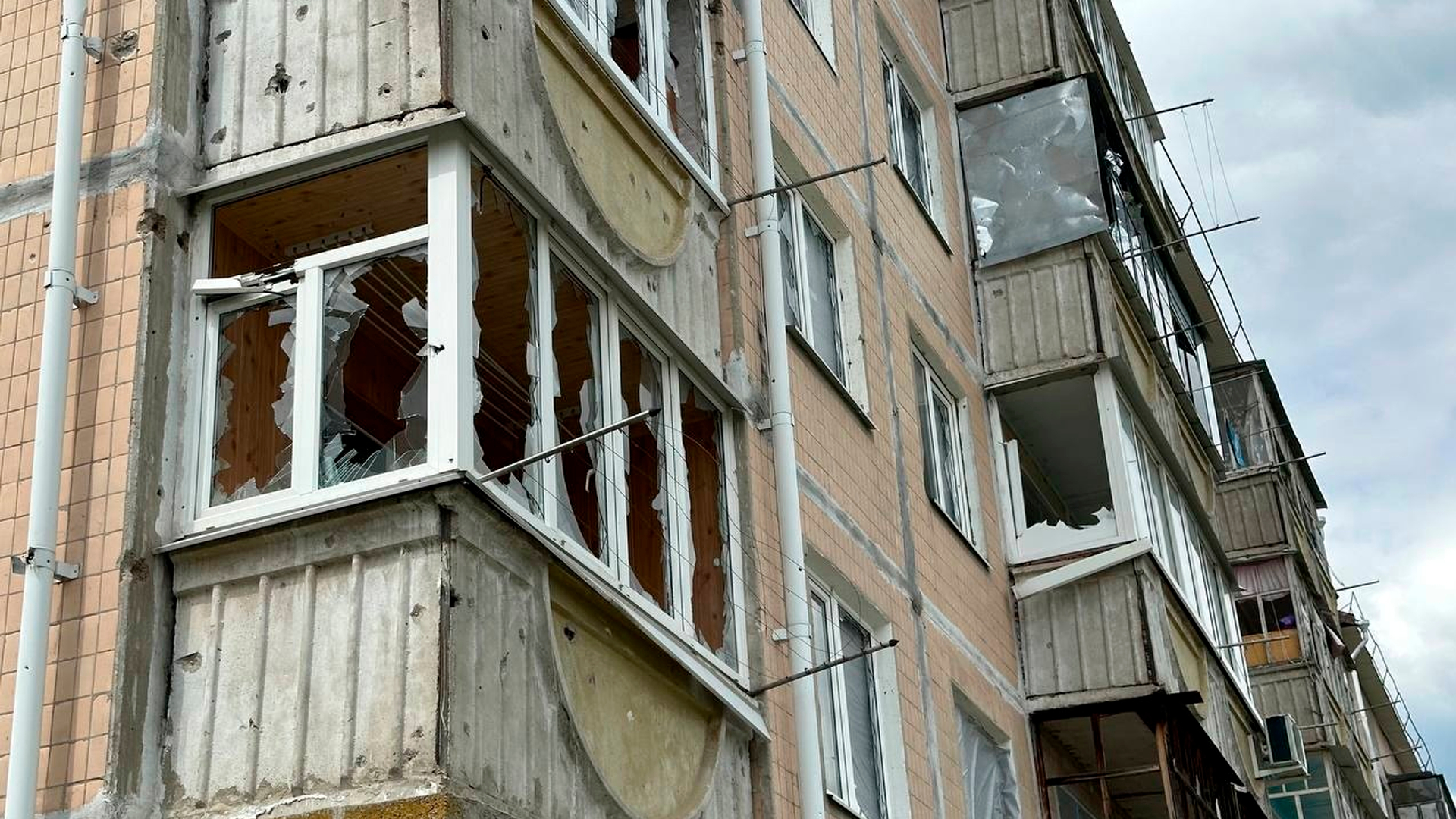 Гладков рассказал об отказе бизнеса участвовать в восстановлении разрушенных ВСУ объектов