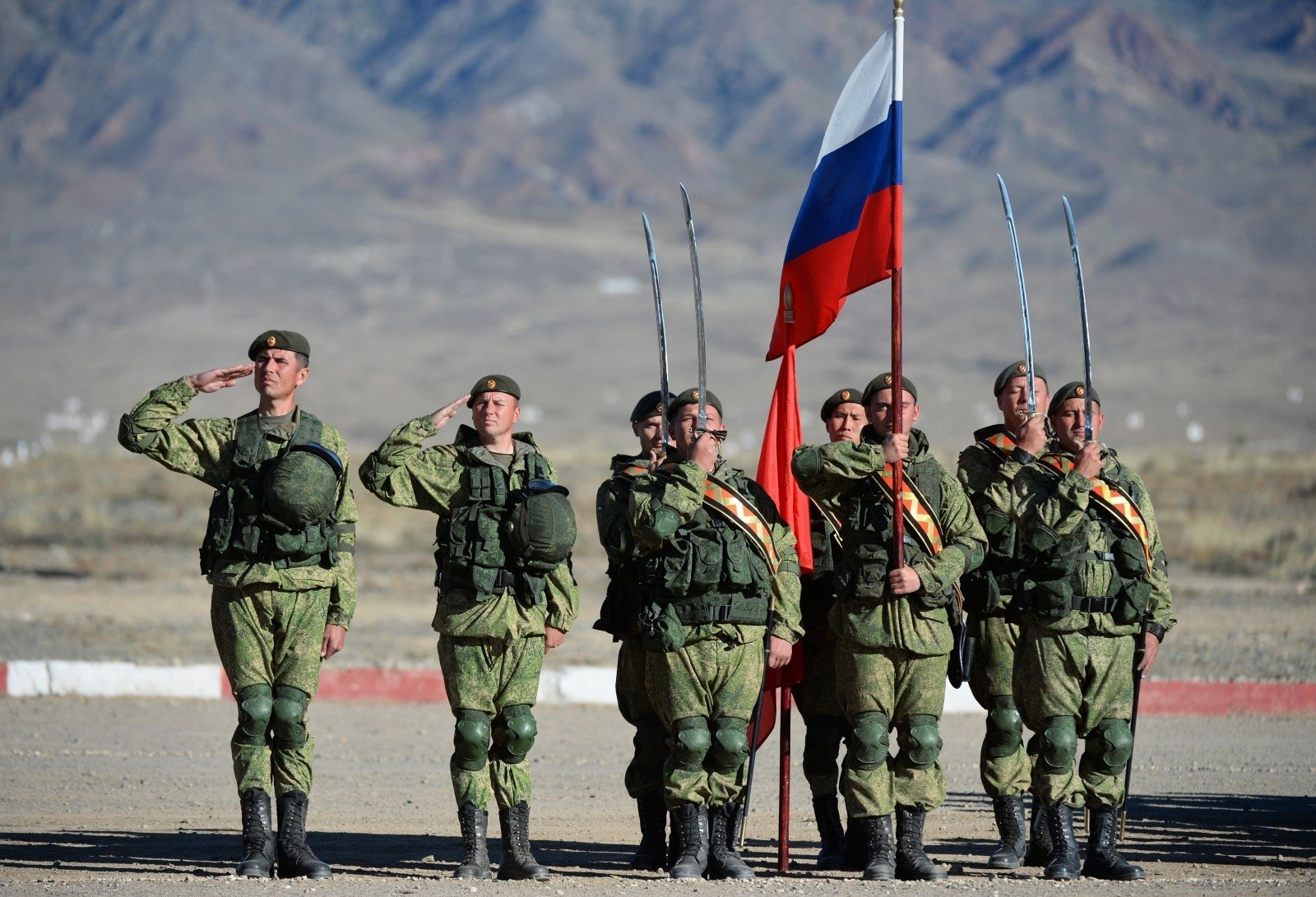 Военные США опубликовали 280-страничный доклад о тактике российских войск