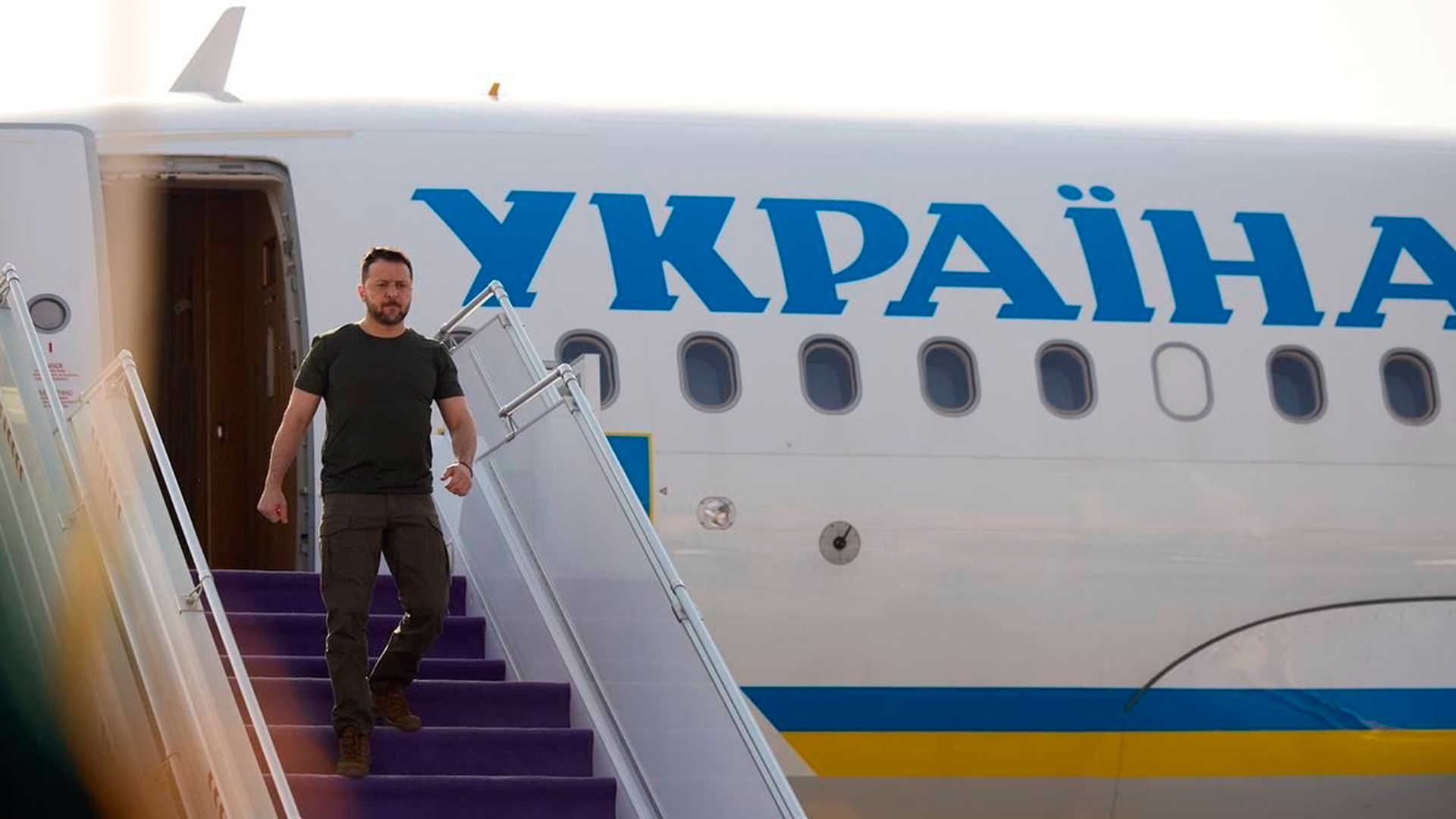 Зеленский прилетел в Саудовскую Аравию для обсуждения «формулы мира»