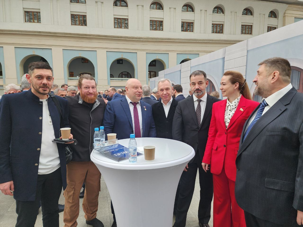 Гостей послания Путина Федеральному собранию заметили в 24 Новом русском бренде