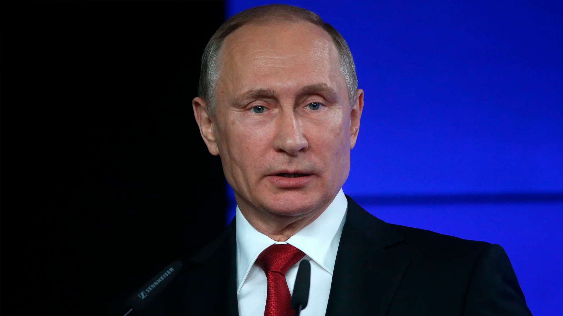 Владимир Путин объявил Всемирный фестиваль молодежи в Сочи открытым