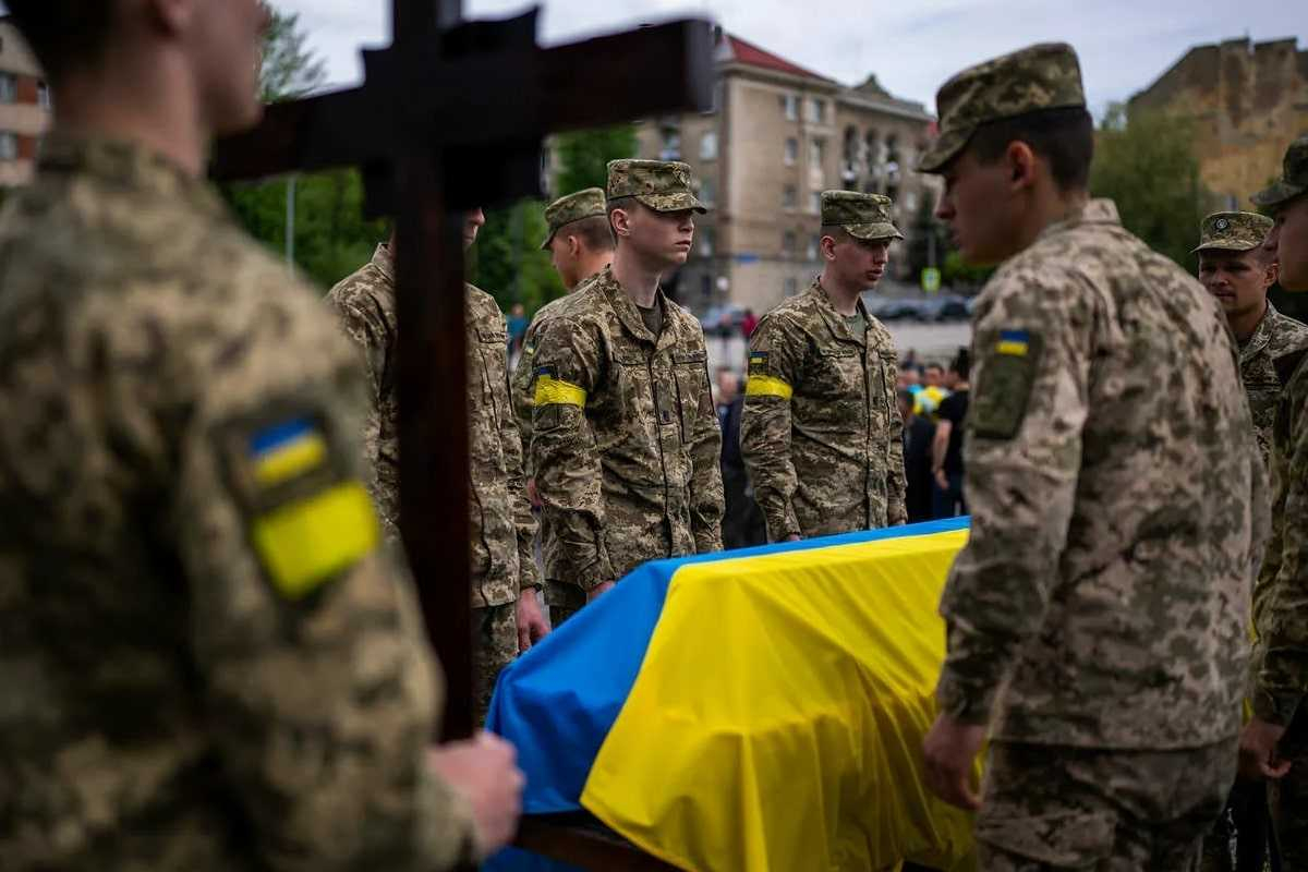 Советник Минобороны Украины Бежевец призвал сограждан перестать прятаться дома