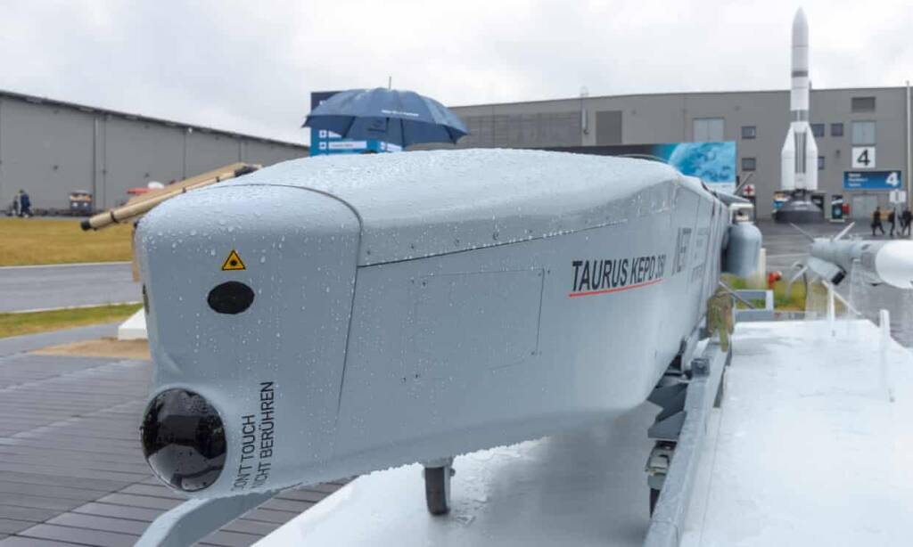 Guardian: Британия призывает Германию передать Украине ракеты Taurus