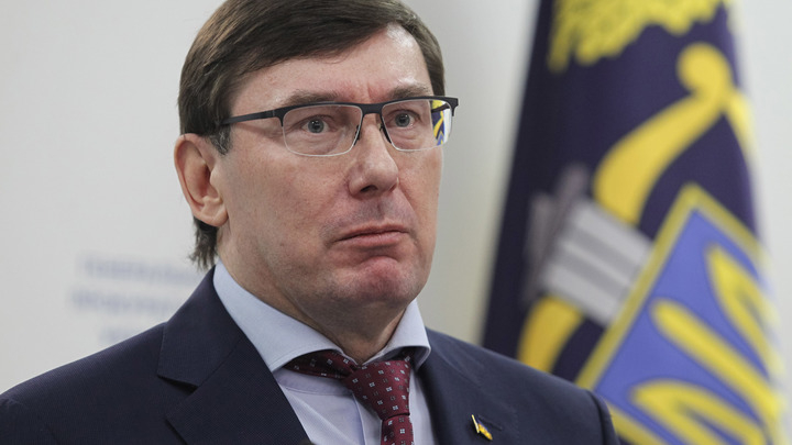 Экс-глава МВД Украины Луценко пожаловался на нехватку патронов в ВСУ