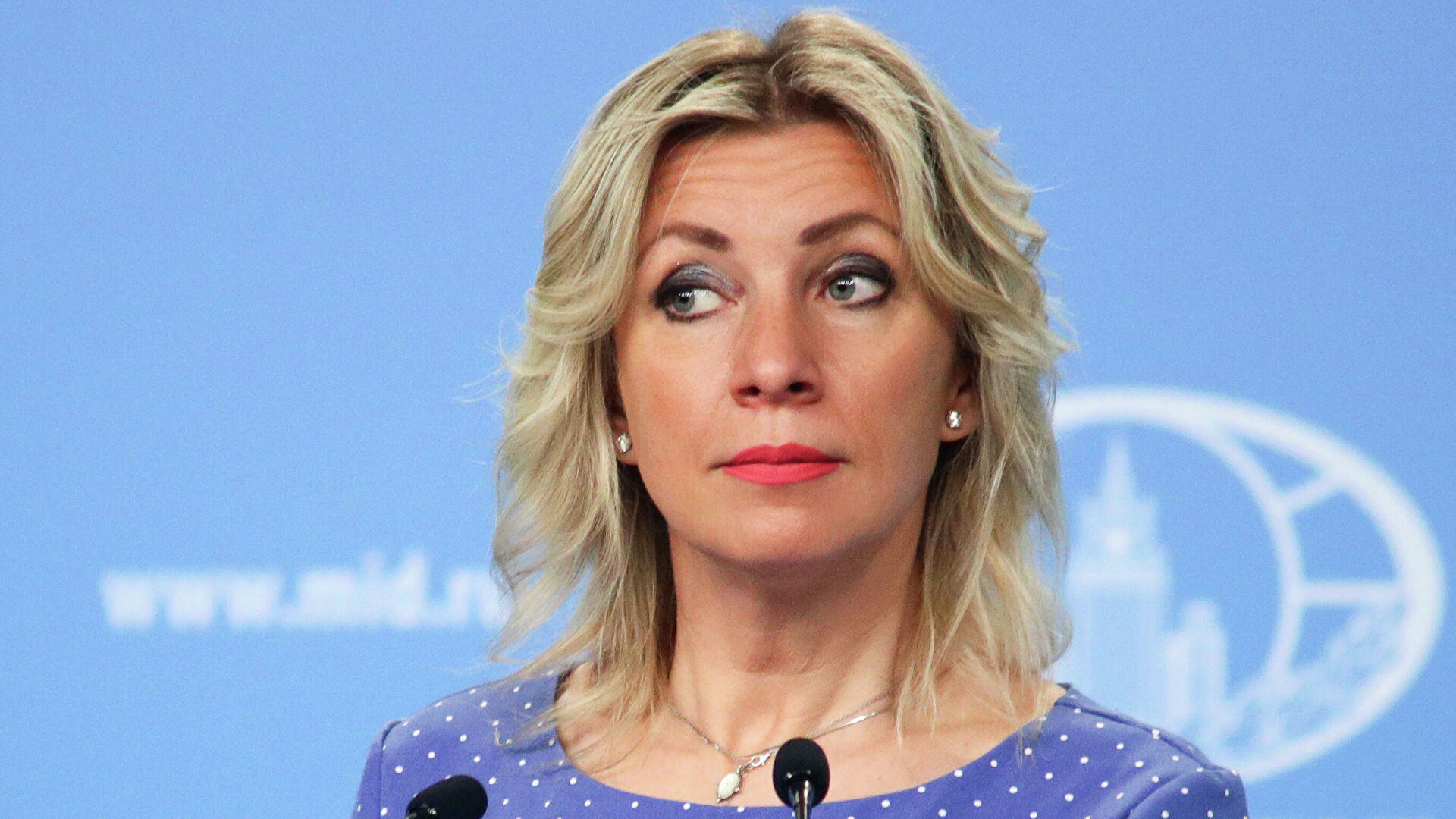 Захарова объяснила отставку Нуланд провалом антироссийской политики Байдена