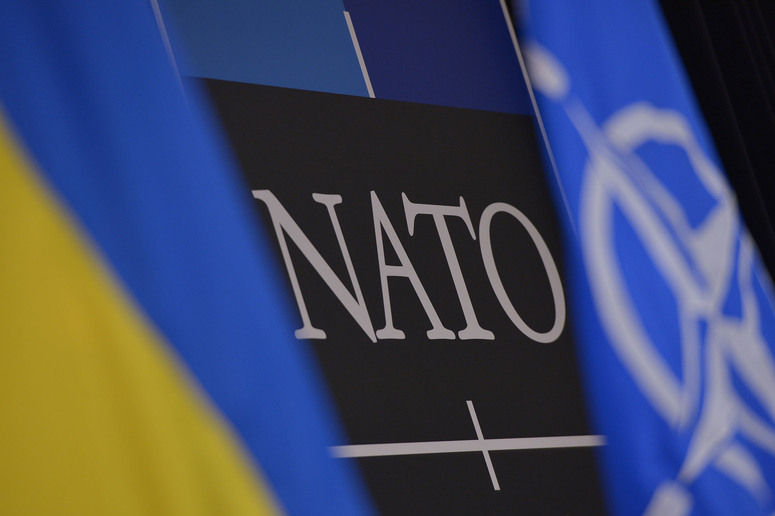 FP: членство в НАТО не гарантирует Украине защиту