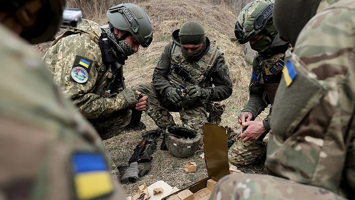 WSJ: Запад признал создание ВСУ укреплений на передовой малорезультативным