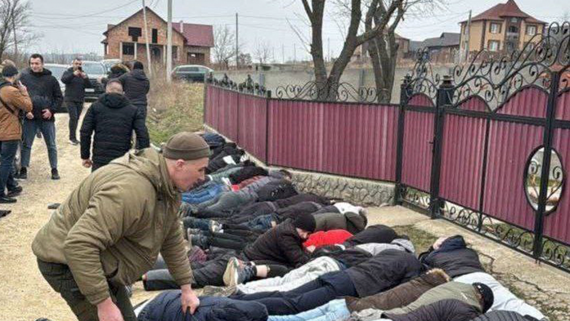 СМИ: на границе Украины с Румынией задержали автобус с 34 уклонистами