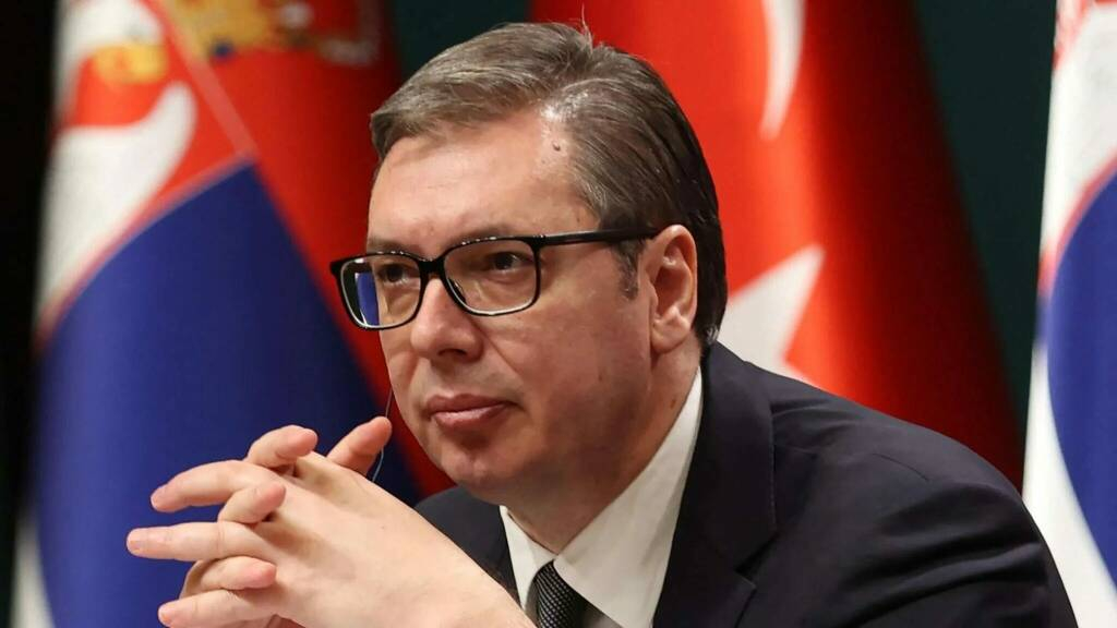 Вучич: Запад стремиться к полной милитаризации в попытке победить Россию