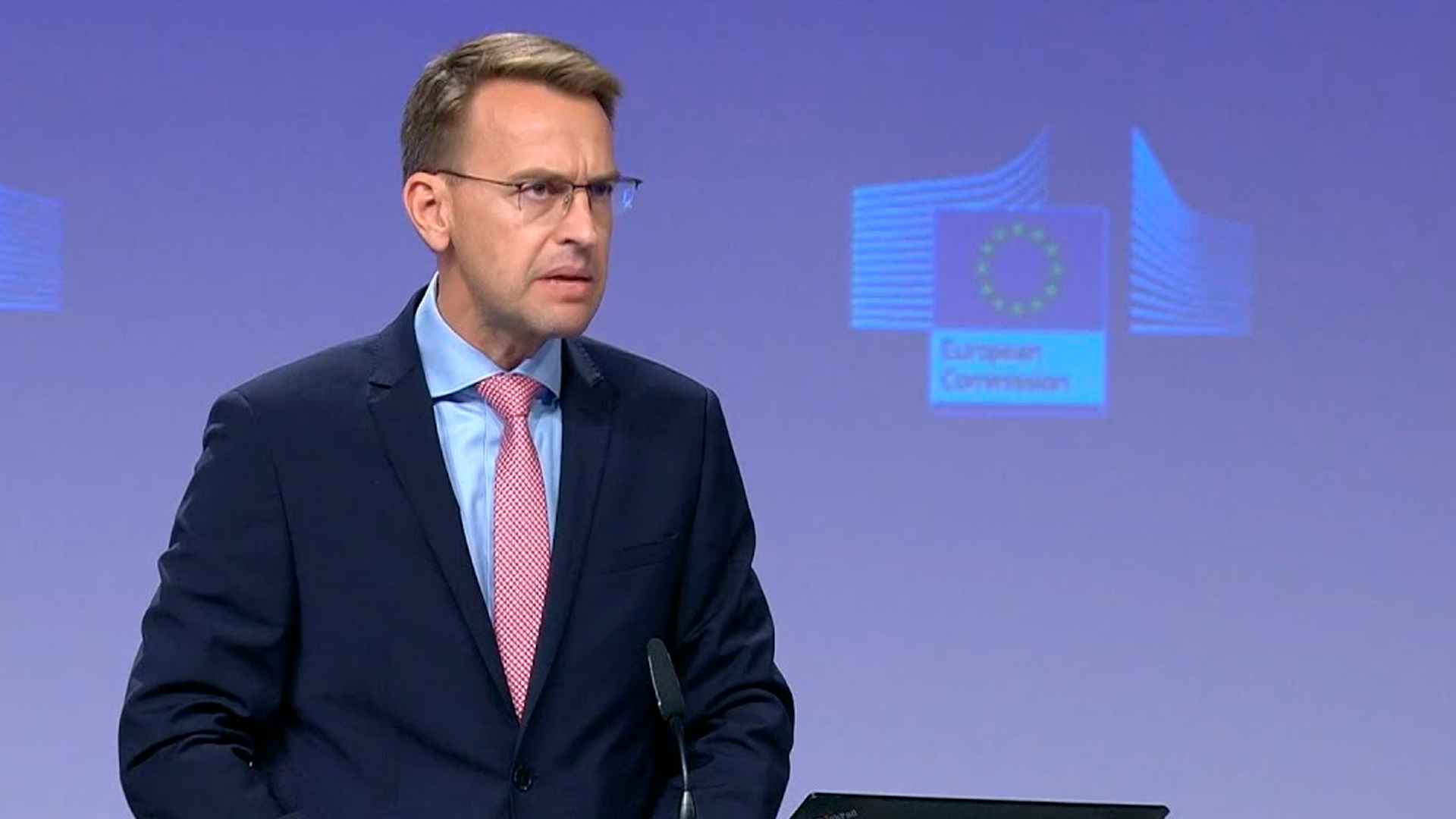 Представитель ЕС Стано: Брюссель выступает за мир лишь на условиях Украины