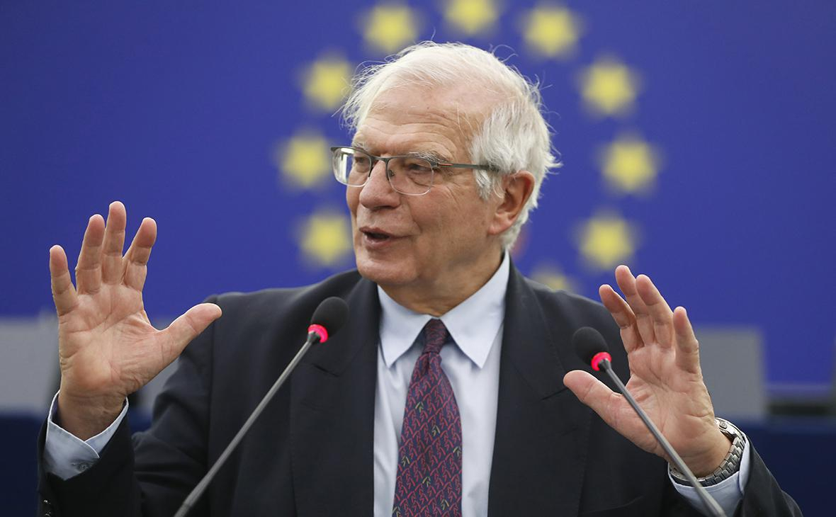 Боррель раскритиковал Папу Римского за призыв к Украине поднять белый флаг