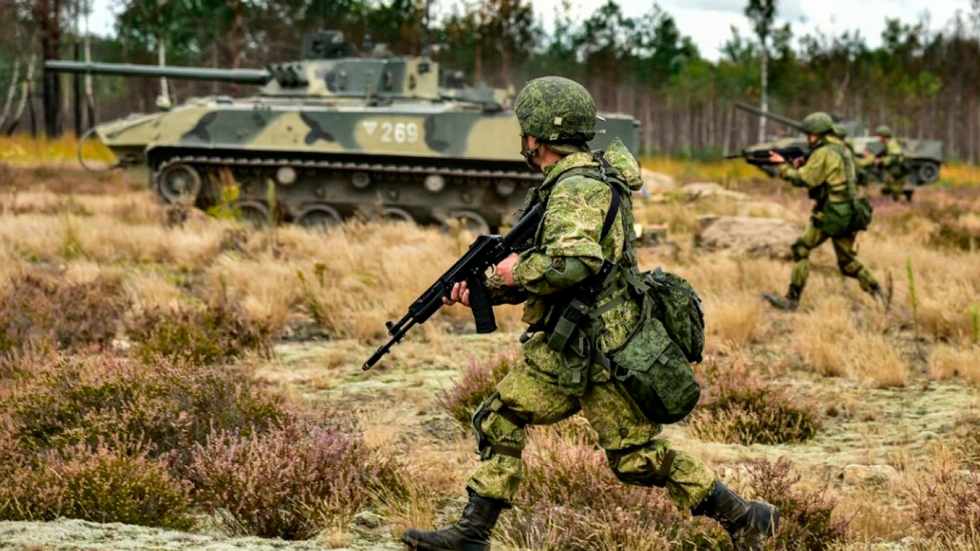Российские военные нанесли упреждающий удар по диверсантам у белгородской границы