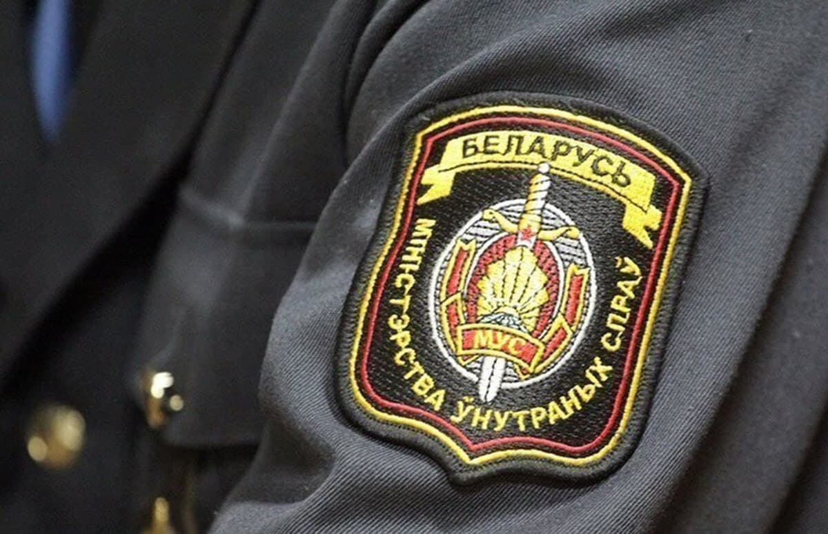 Белорусских силовиков вооружили автоматами для обеспечения дополнительной безопасности