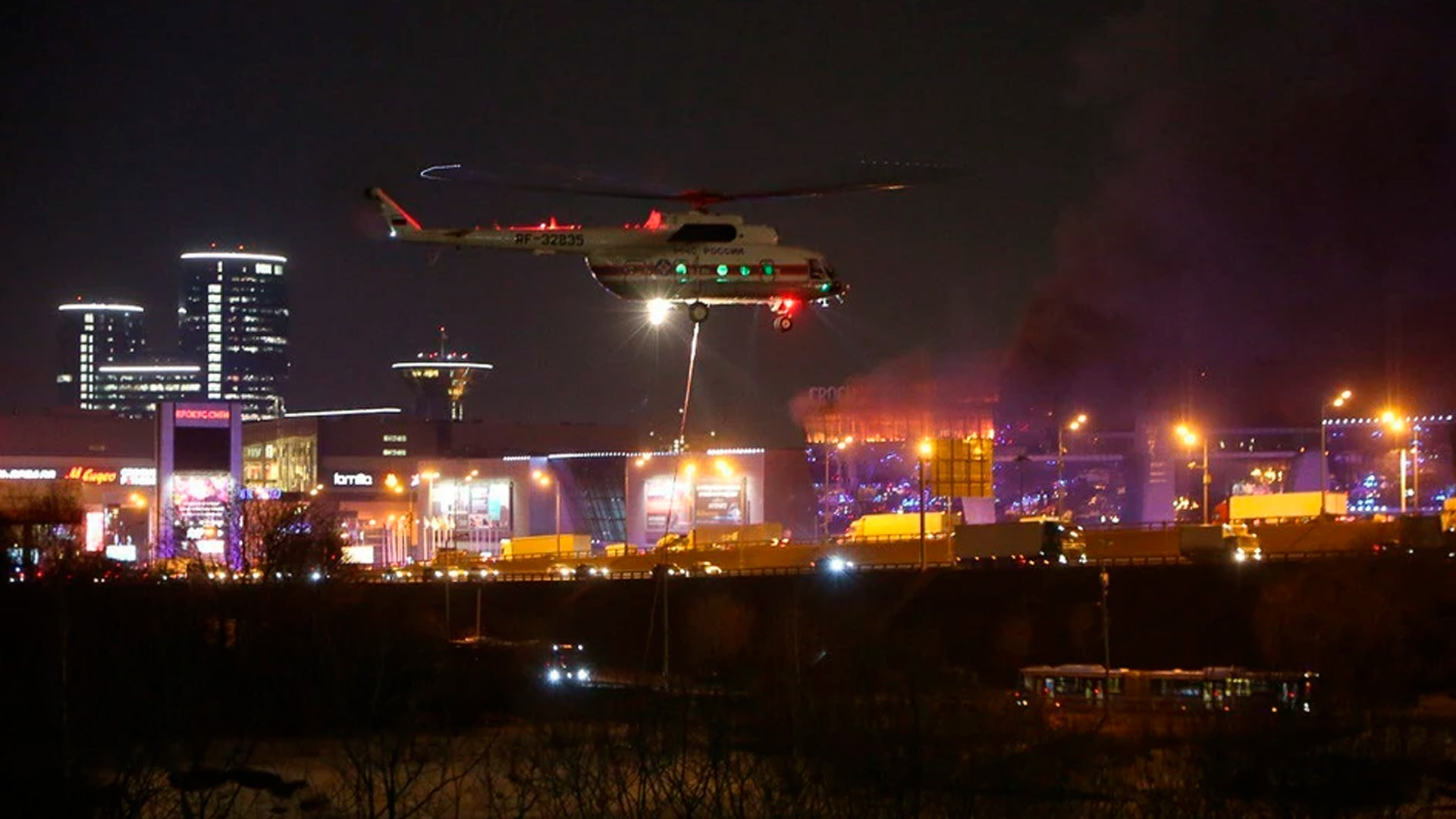 Московская санавиация помогла воссоединиться паре, пострадавшей в «Крокусе»