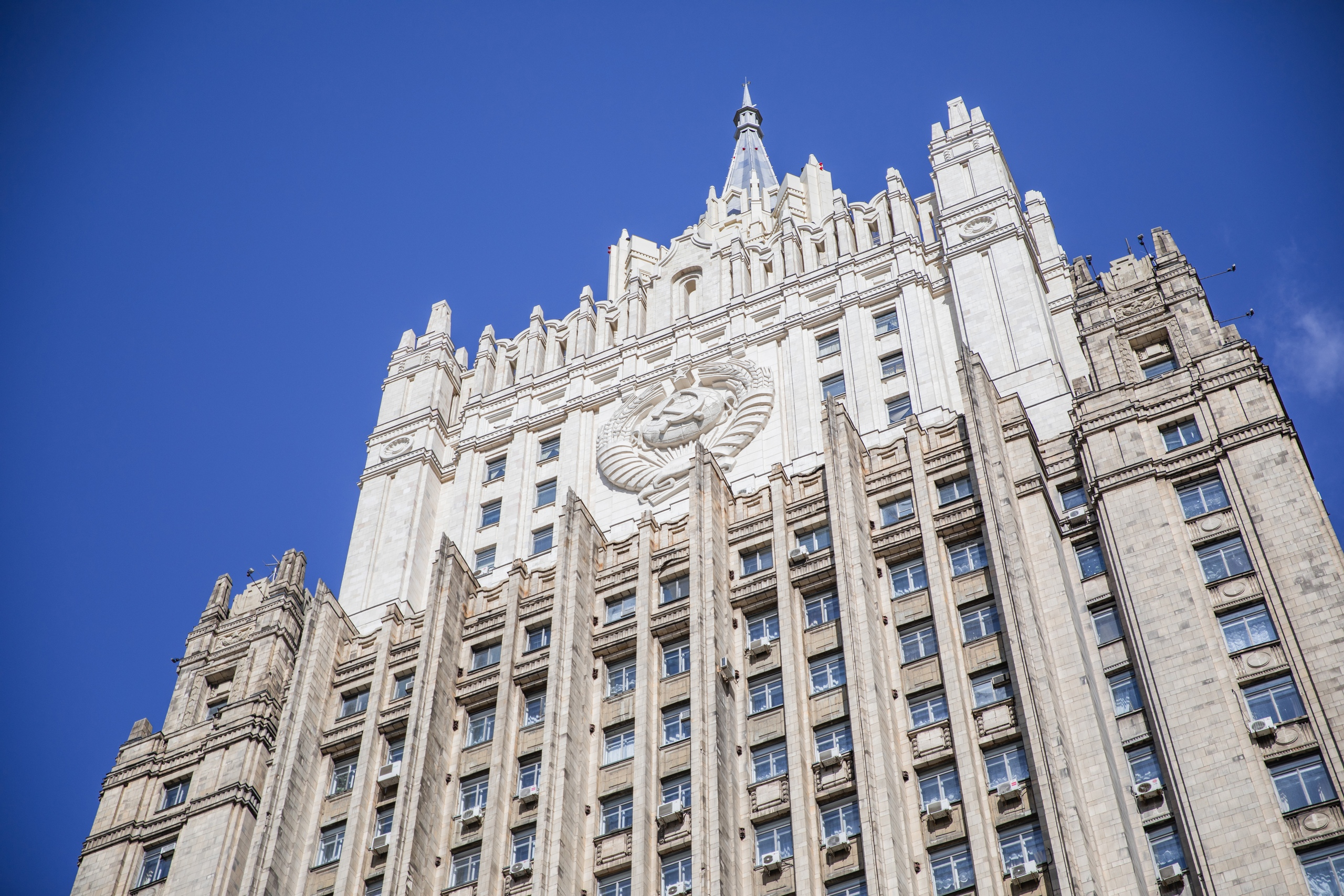 МИД России: следы теракта в «Крокусе» ведут на Украину