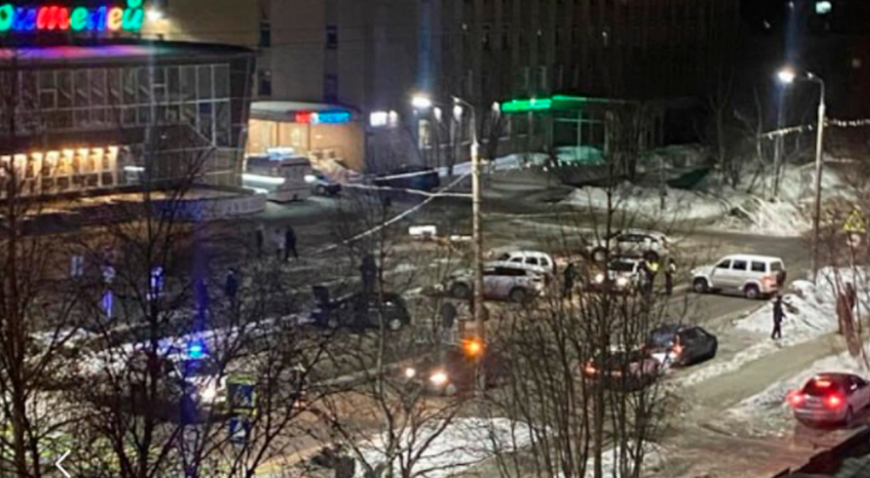 На губернатора Мурманской области Чибиса было совершено нападение в Апатитах