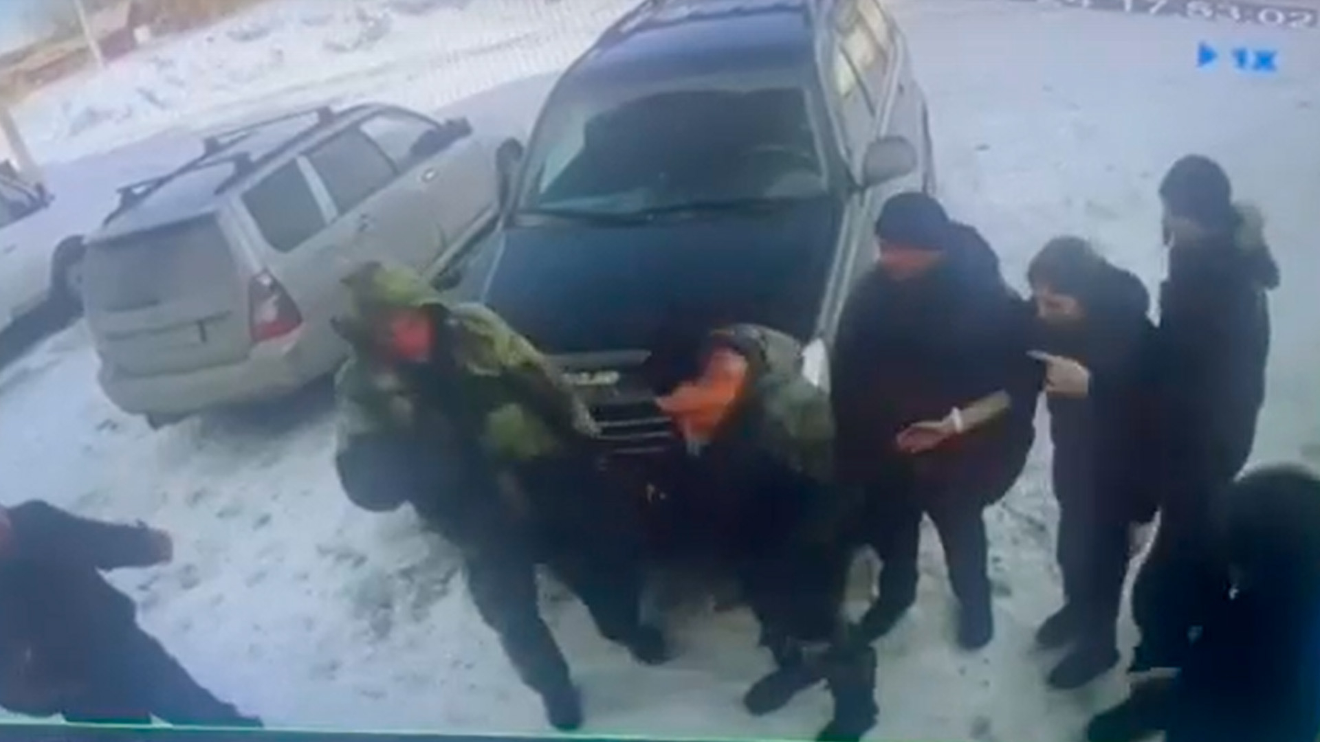 Под Новосибирском жестоко избили заступившегося за женщину участника СВО