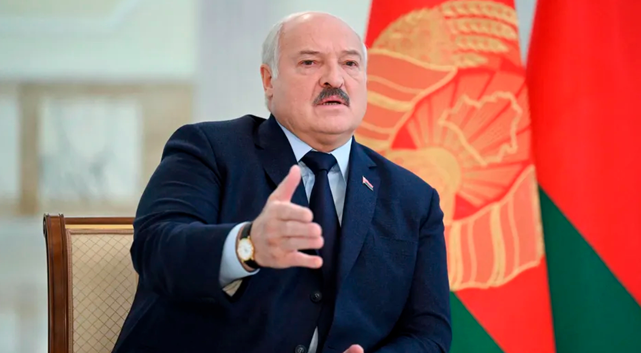 Лукашенко назвал Белоруссию «третьей силой» в конфликте России и Украины