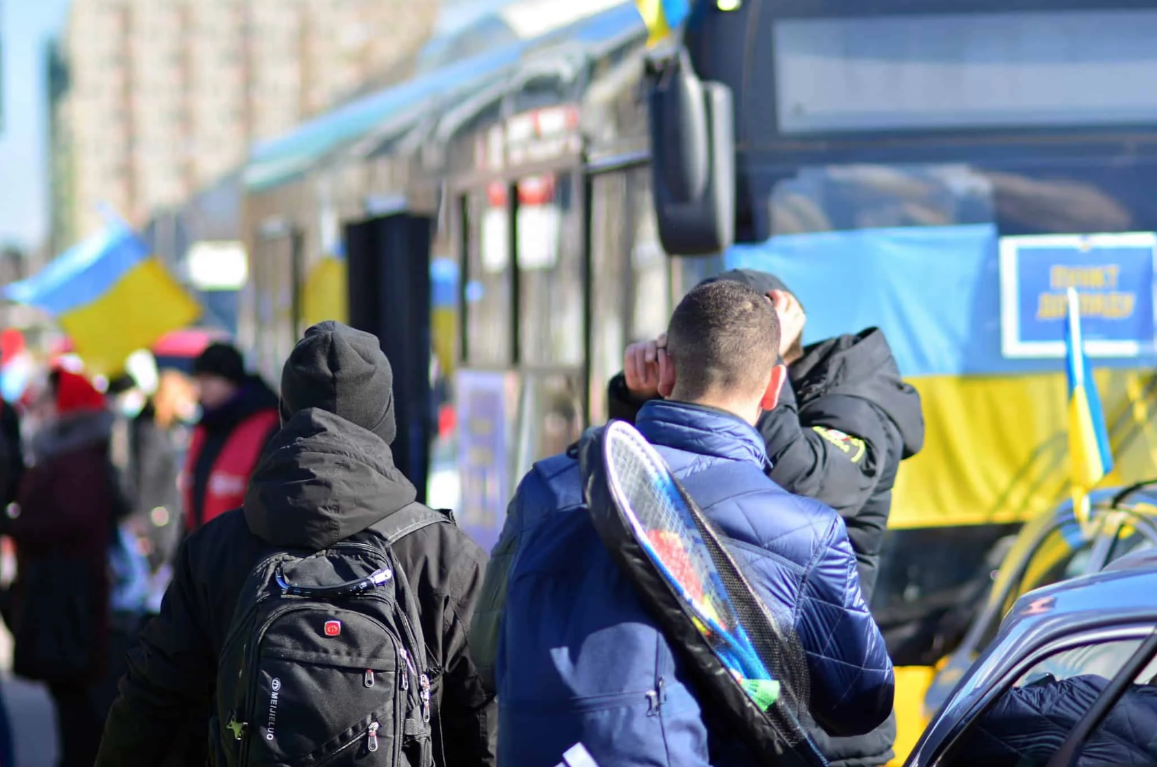 Польша решила отменить соцвыплаты украинским беженцам
