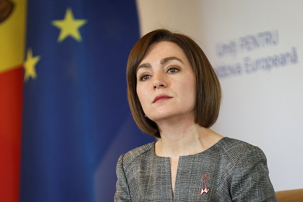 В Гагаузии протестующие собрались встречать президента Молдавии Санду