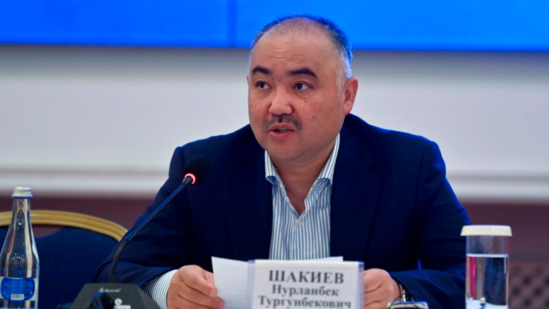 Спикер парламента Киргизии призвал блокировать все передачи на русском языке
