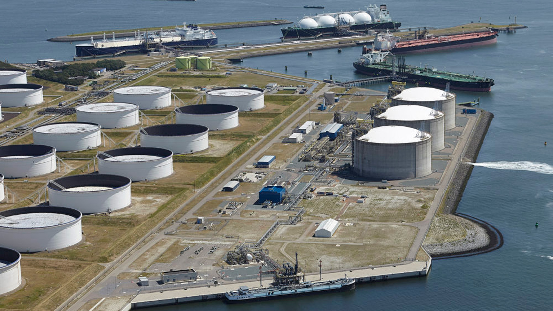 Politico: Франция закупила российского газа больше всех в Европе с начала года